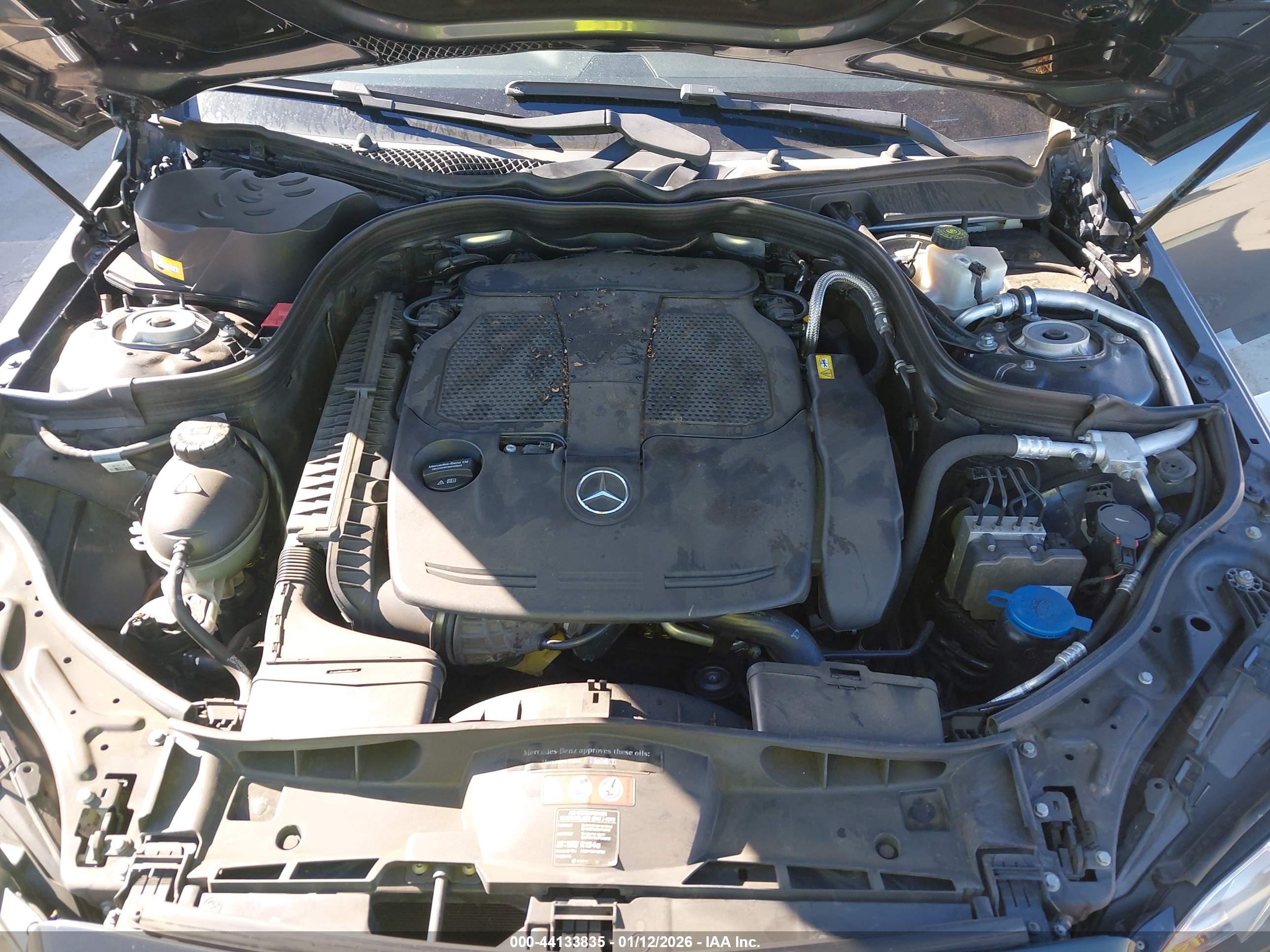 MERCEDES-BENZ E image 10