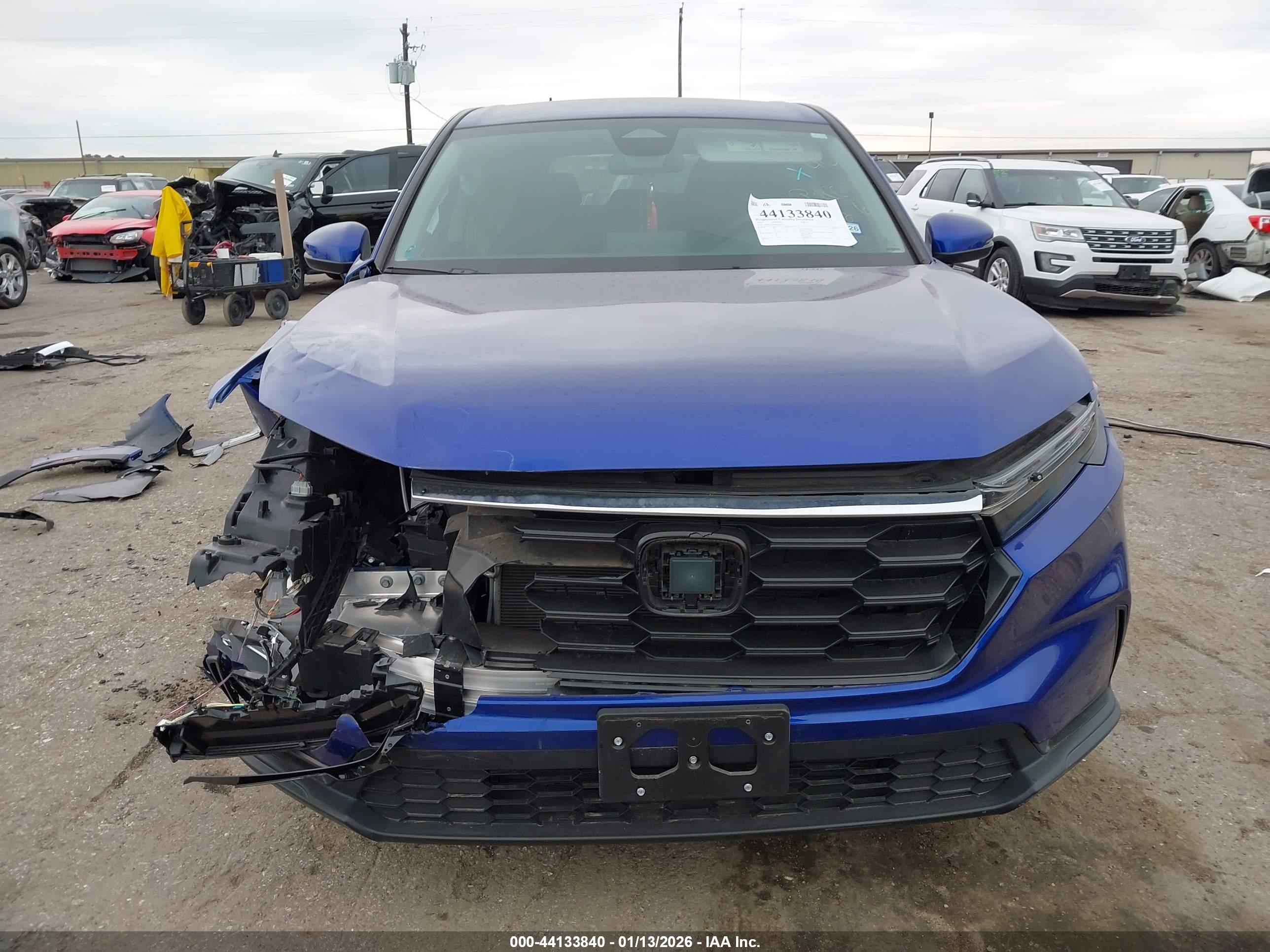 HONDA CR-V image 6