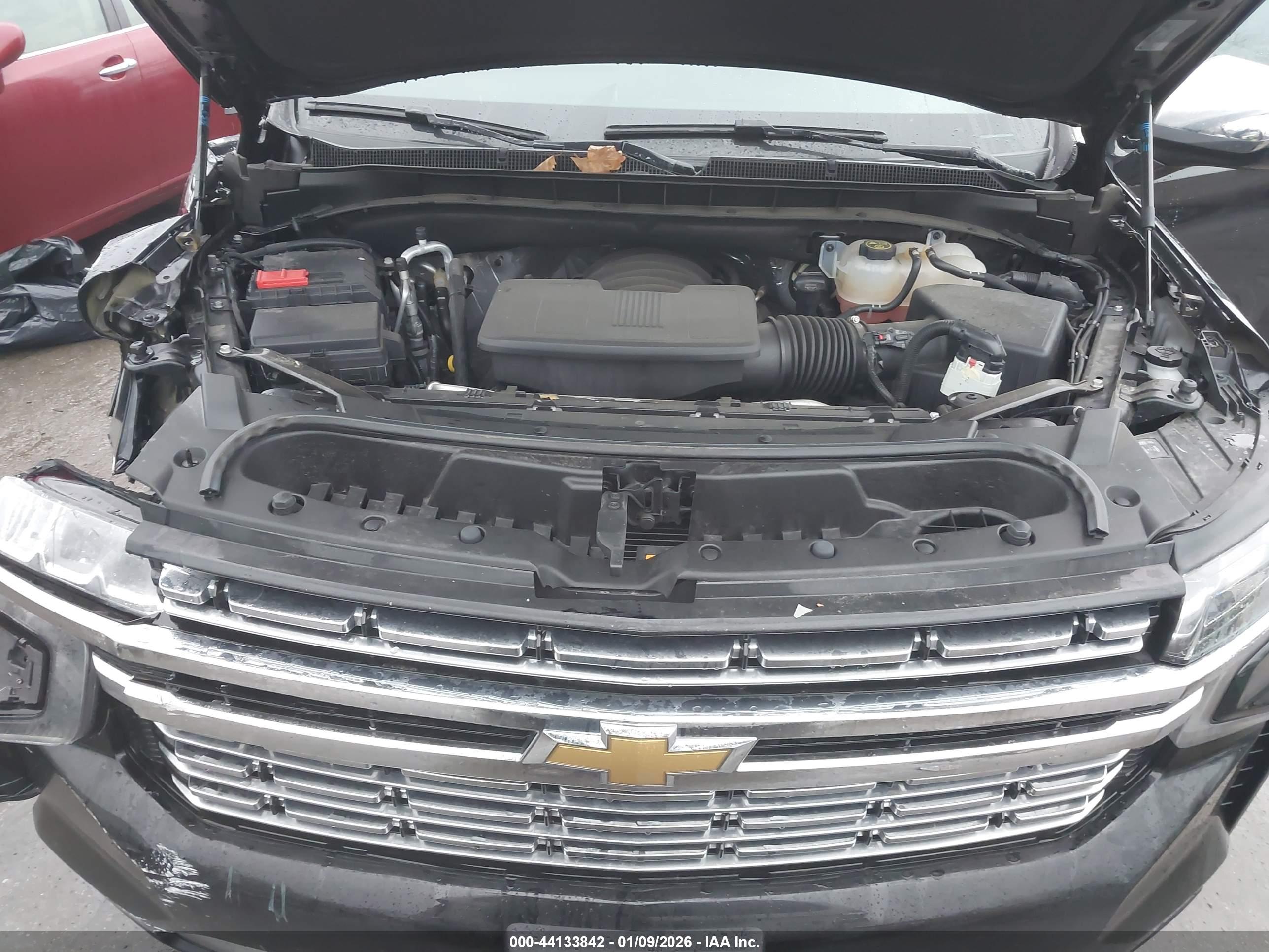 CHEVROLET TAHOE image 10