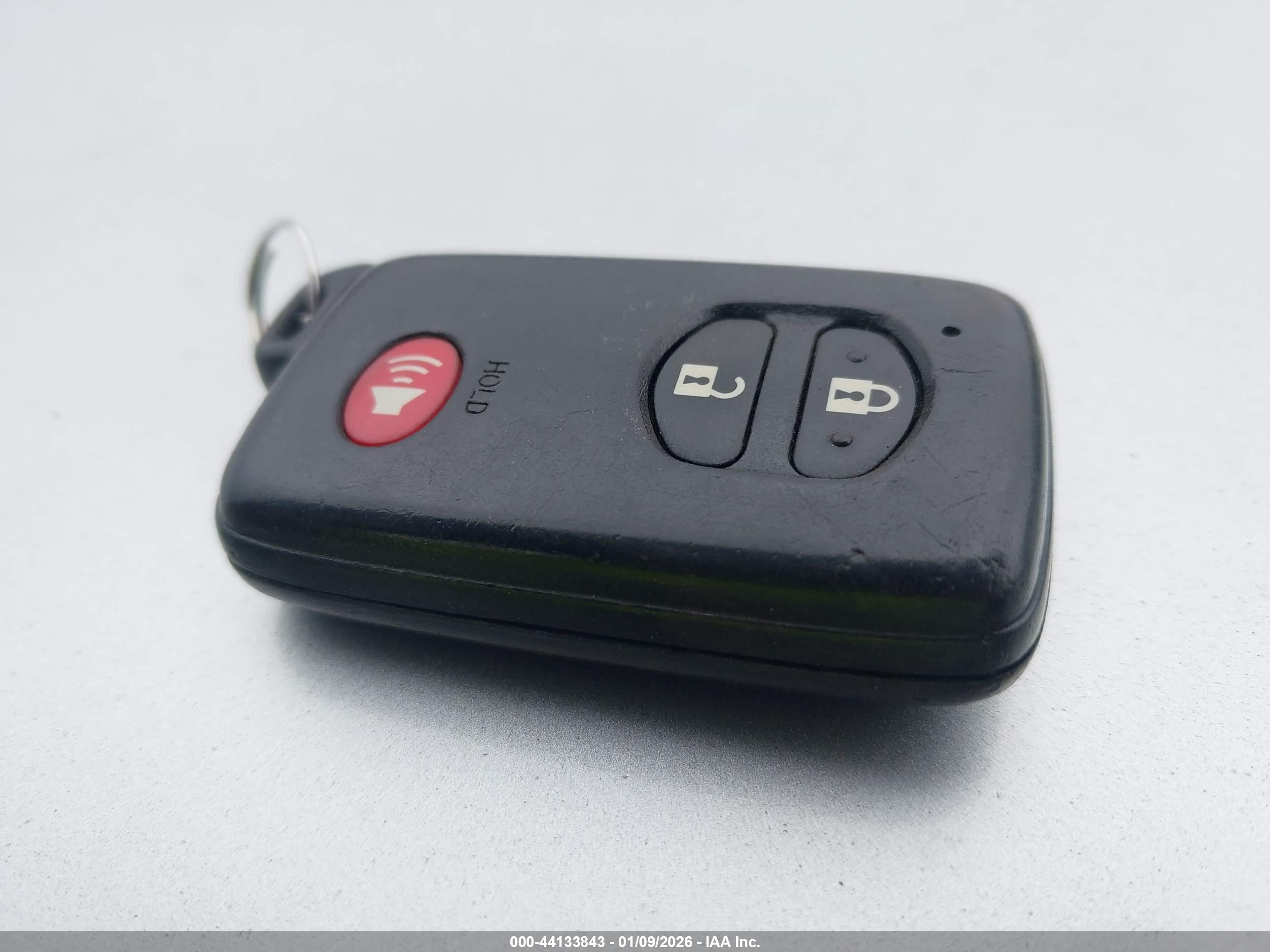 TOYOTA PRIUS image 11
