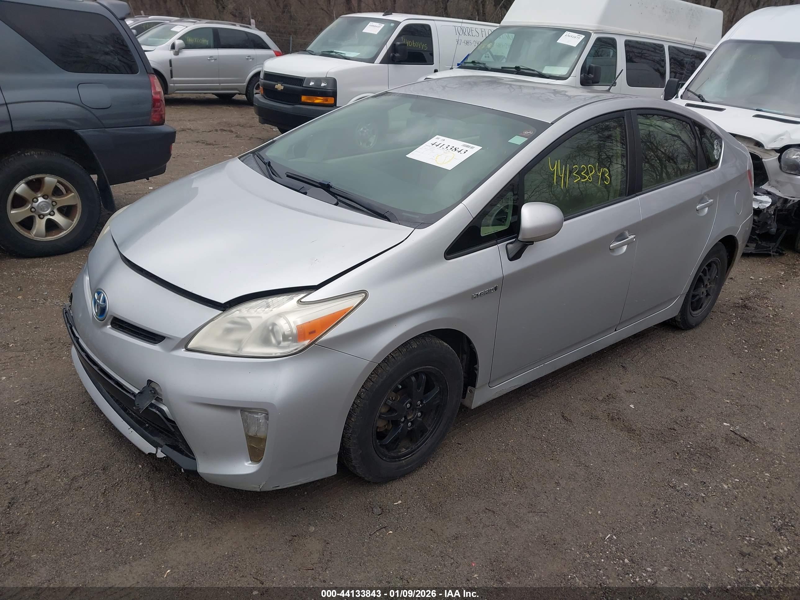 TOYOTA PRIUS image 2