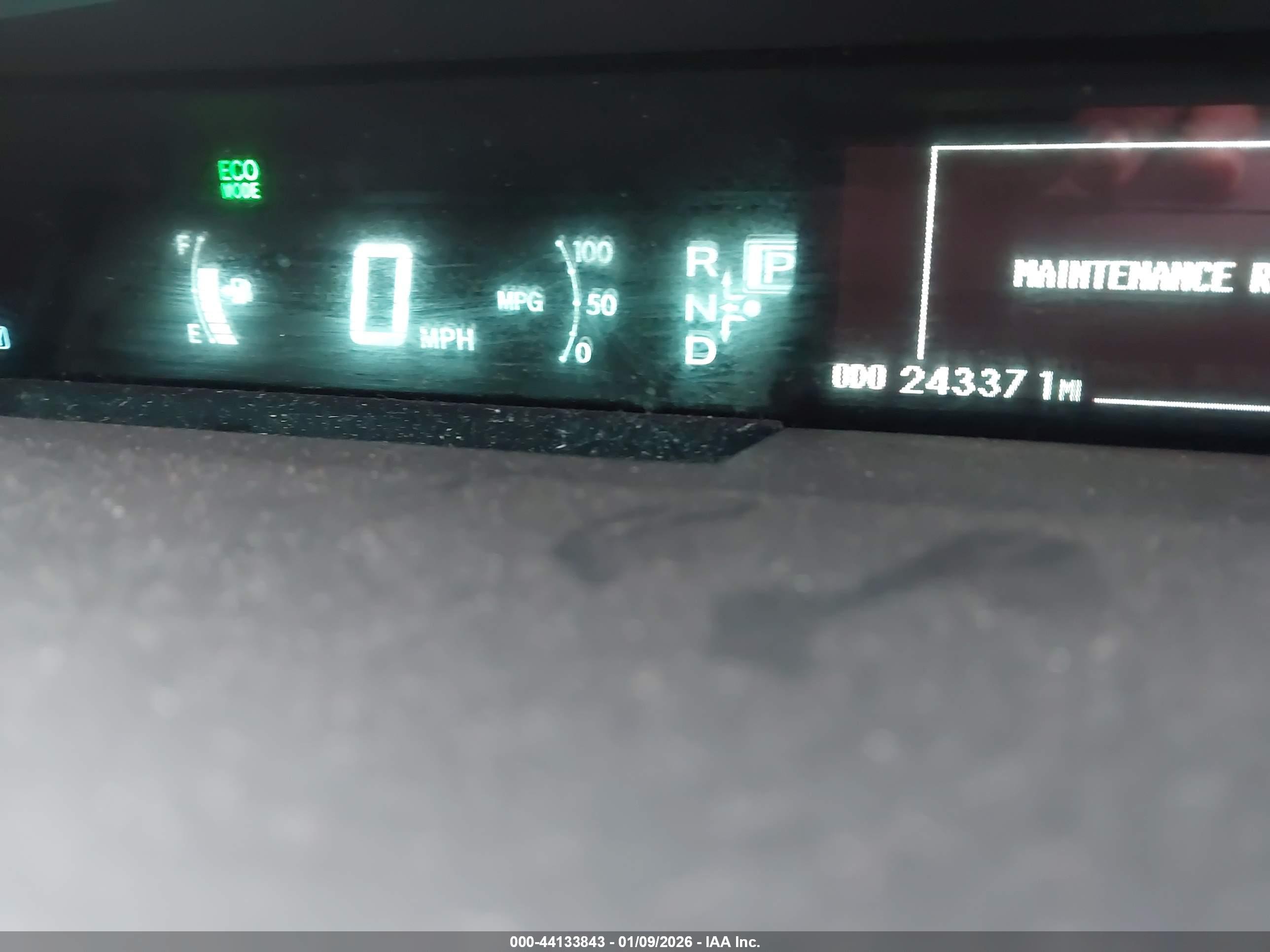 TOYOTA PRIUS image 7