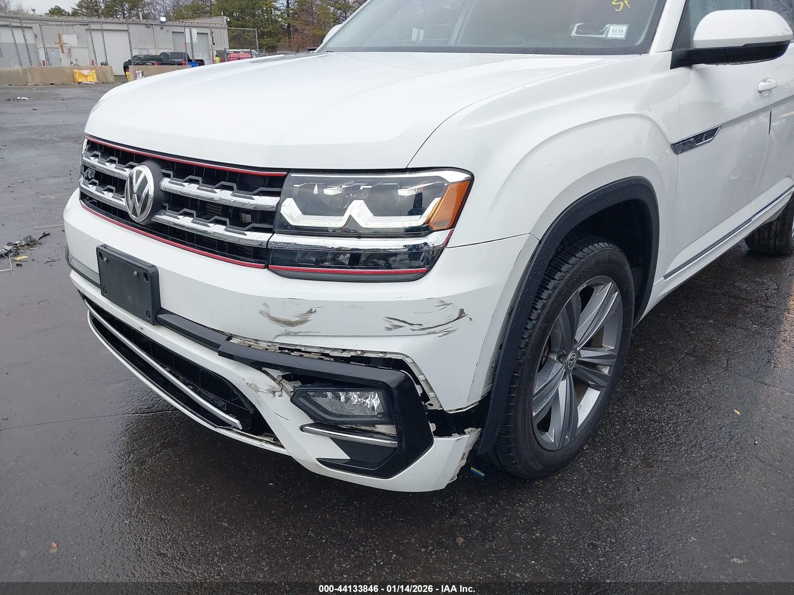 VOLKSWAGEN ATLAS image 6