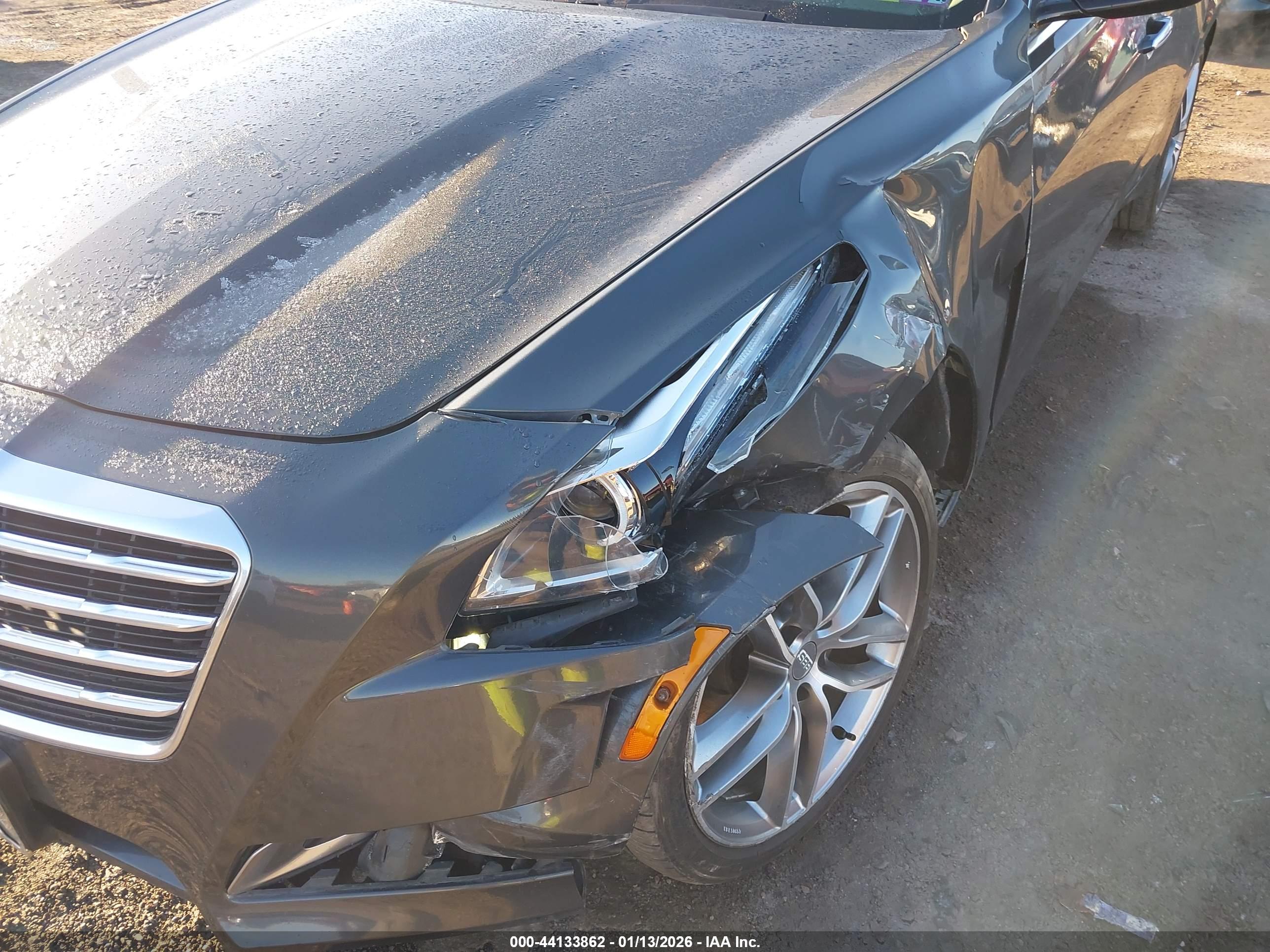 CADILLAC CTS image 6