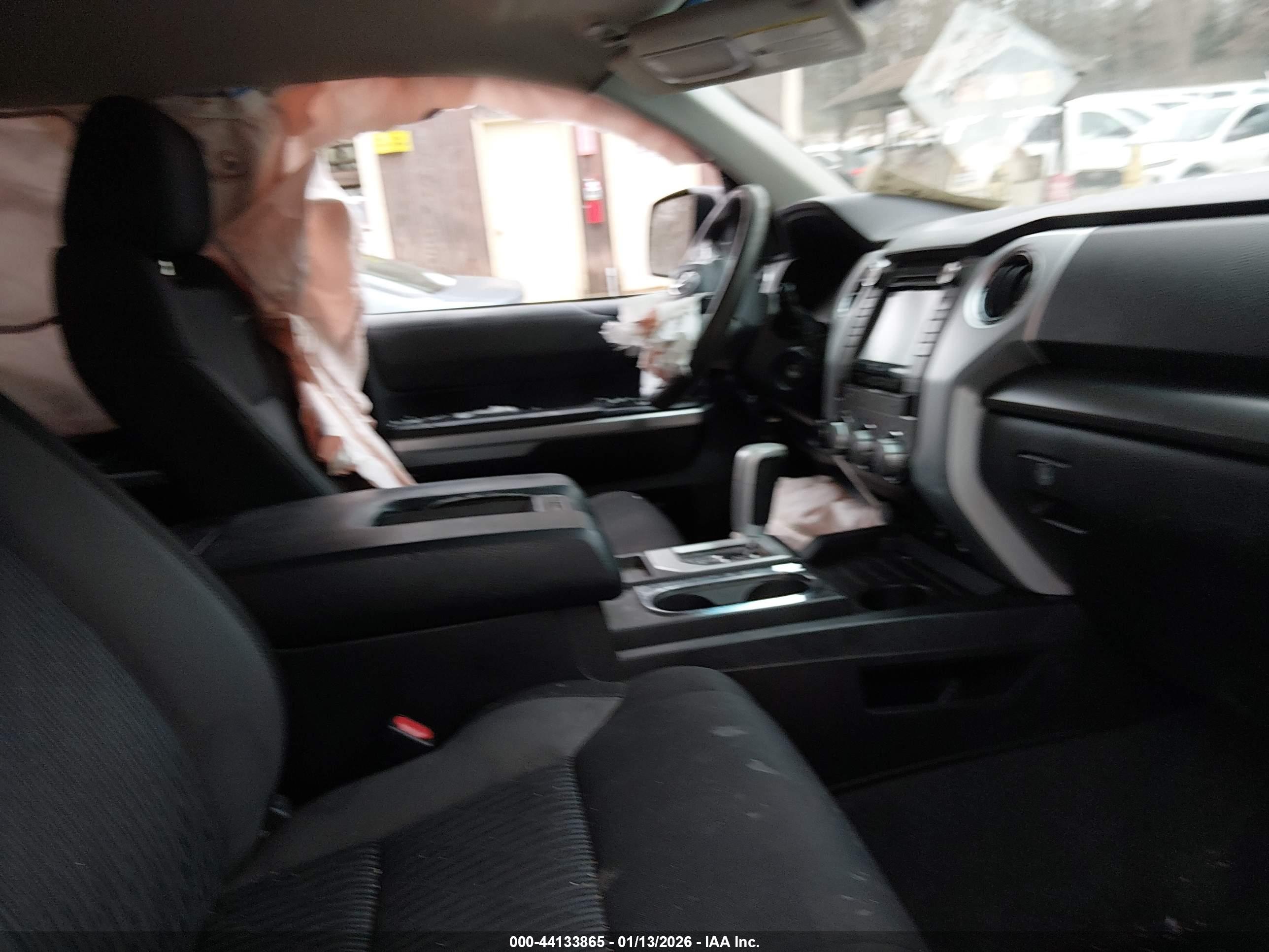 TOYOTA TUNDRA image 5