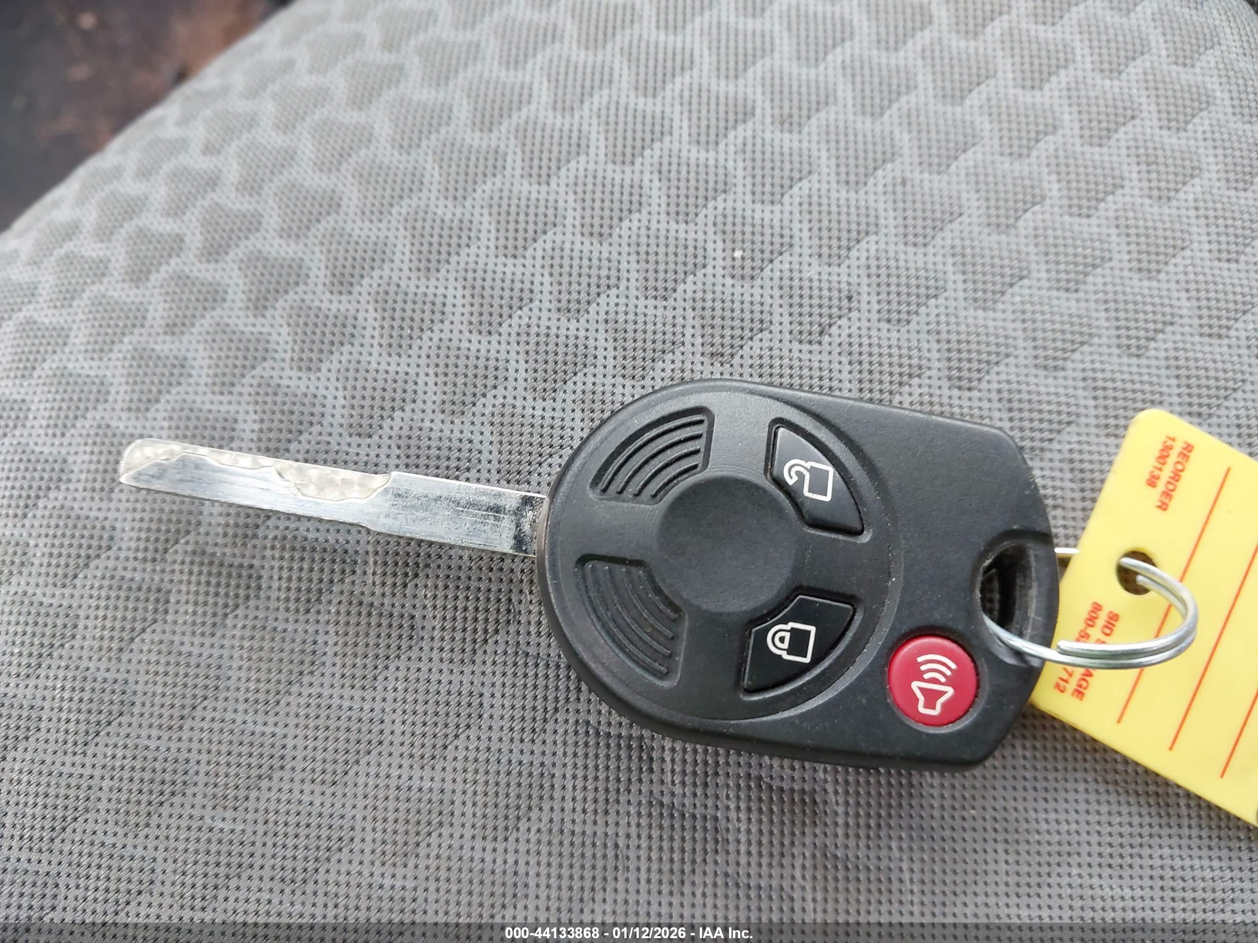 FORD ESCAPE image 11