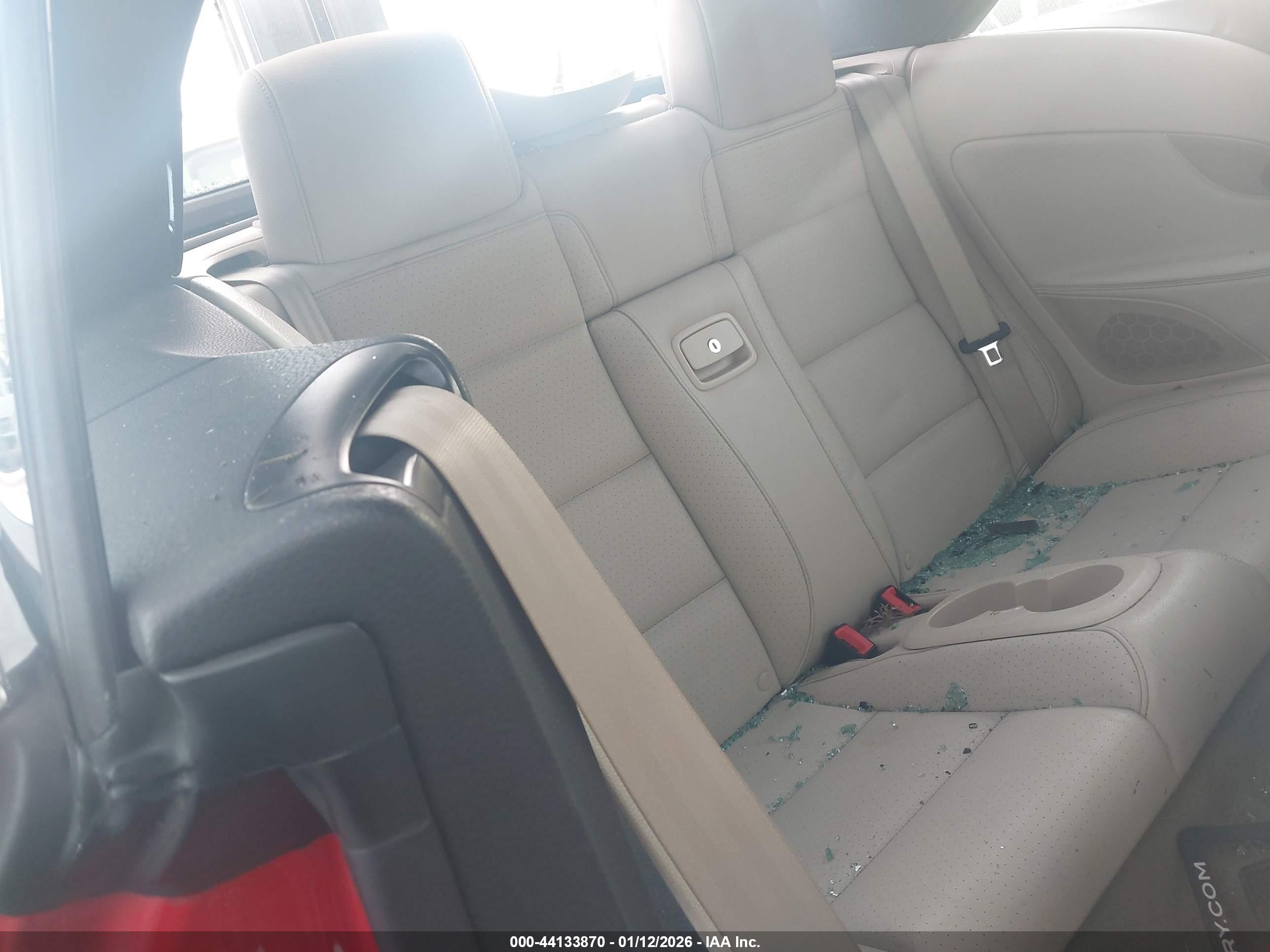 VOLKSWAGEN EOS image 8
