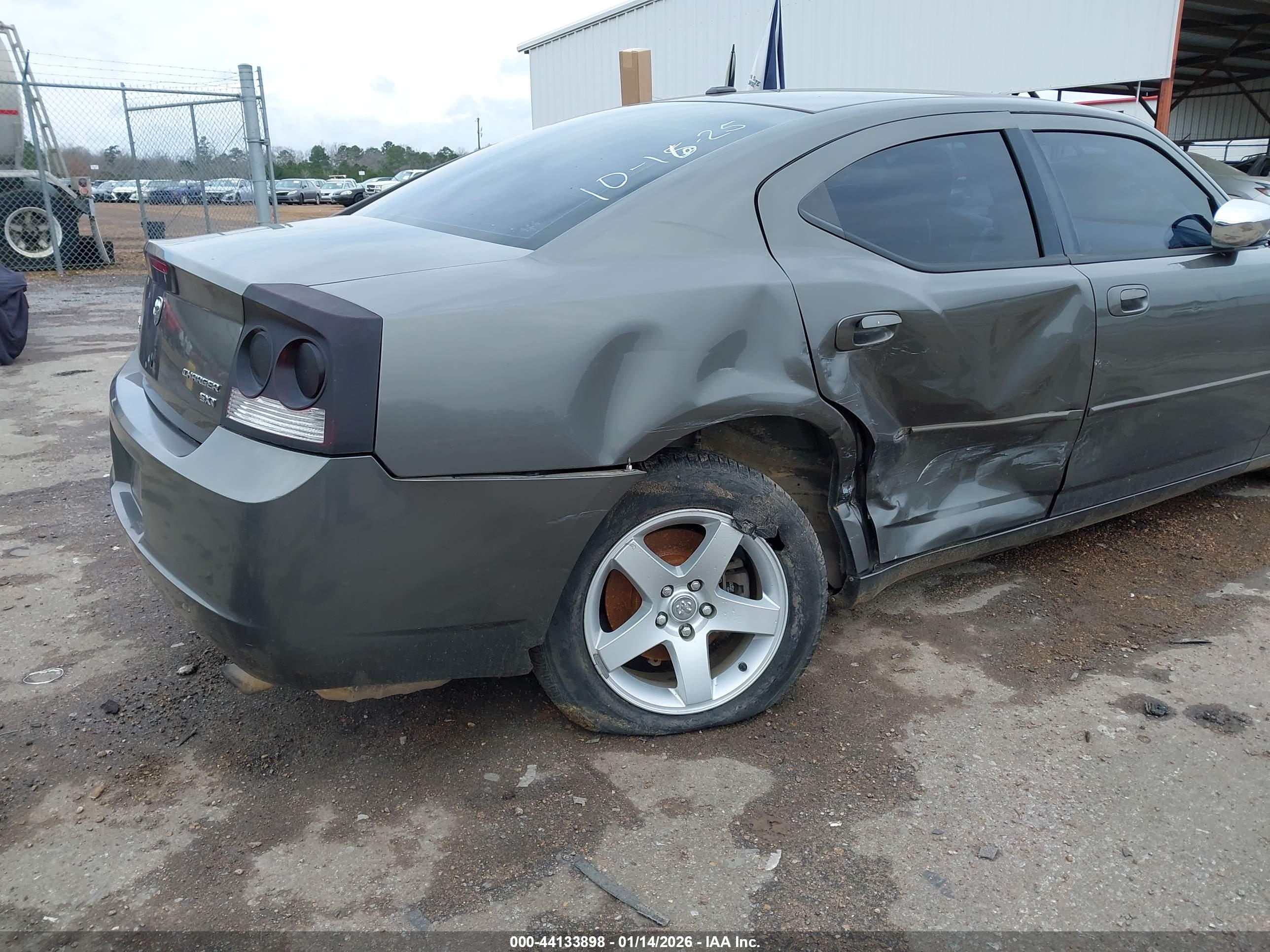 DODGE CHARGER image 6