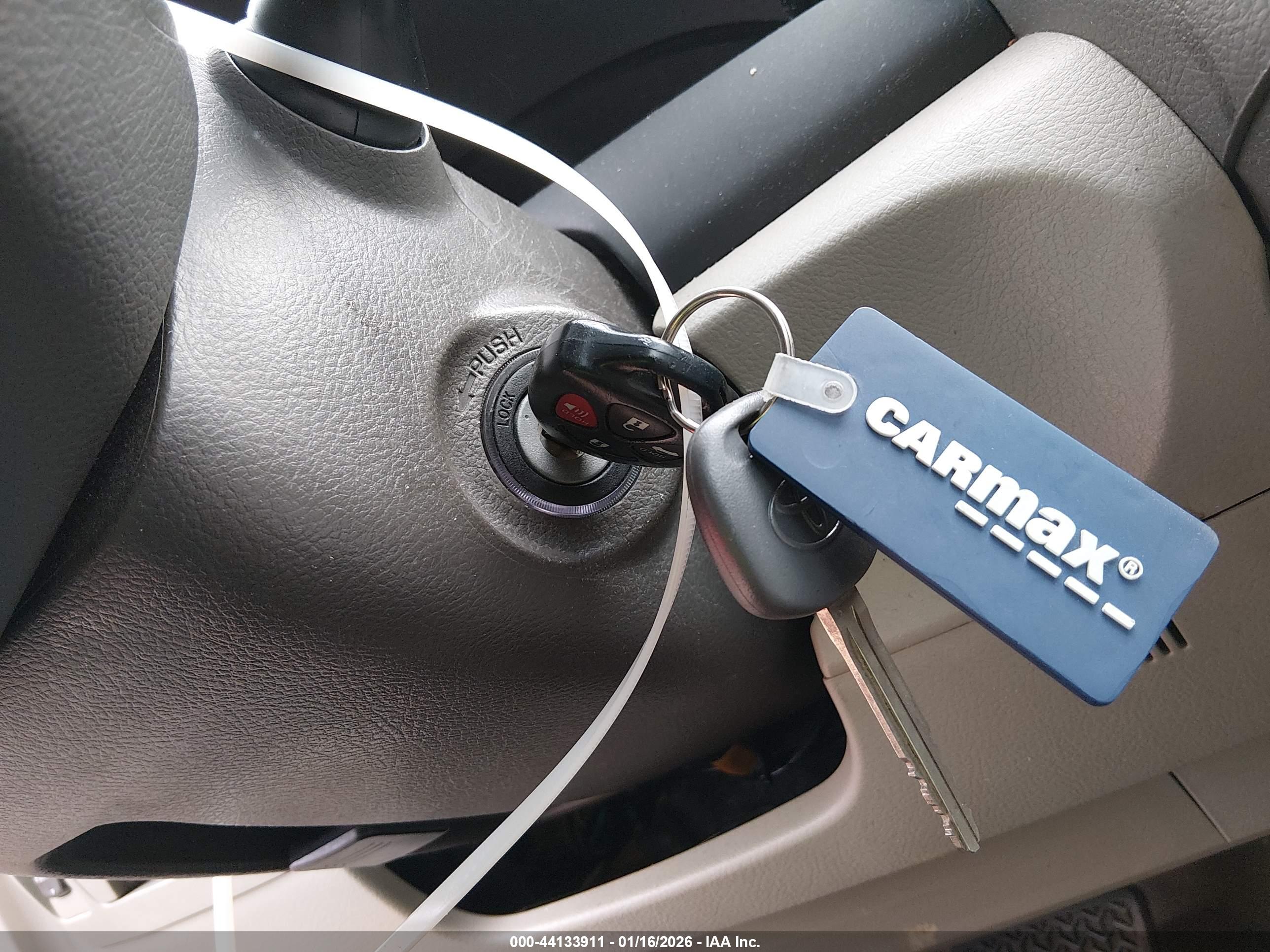 TOYOTA CAMRY image 11