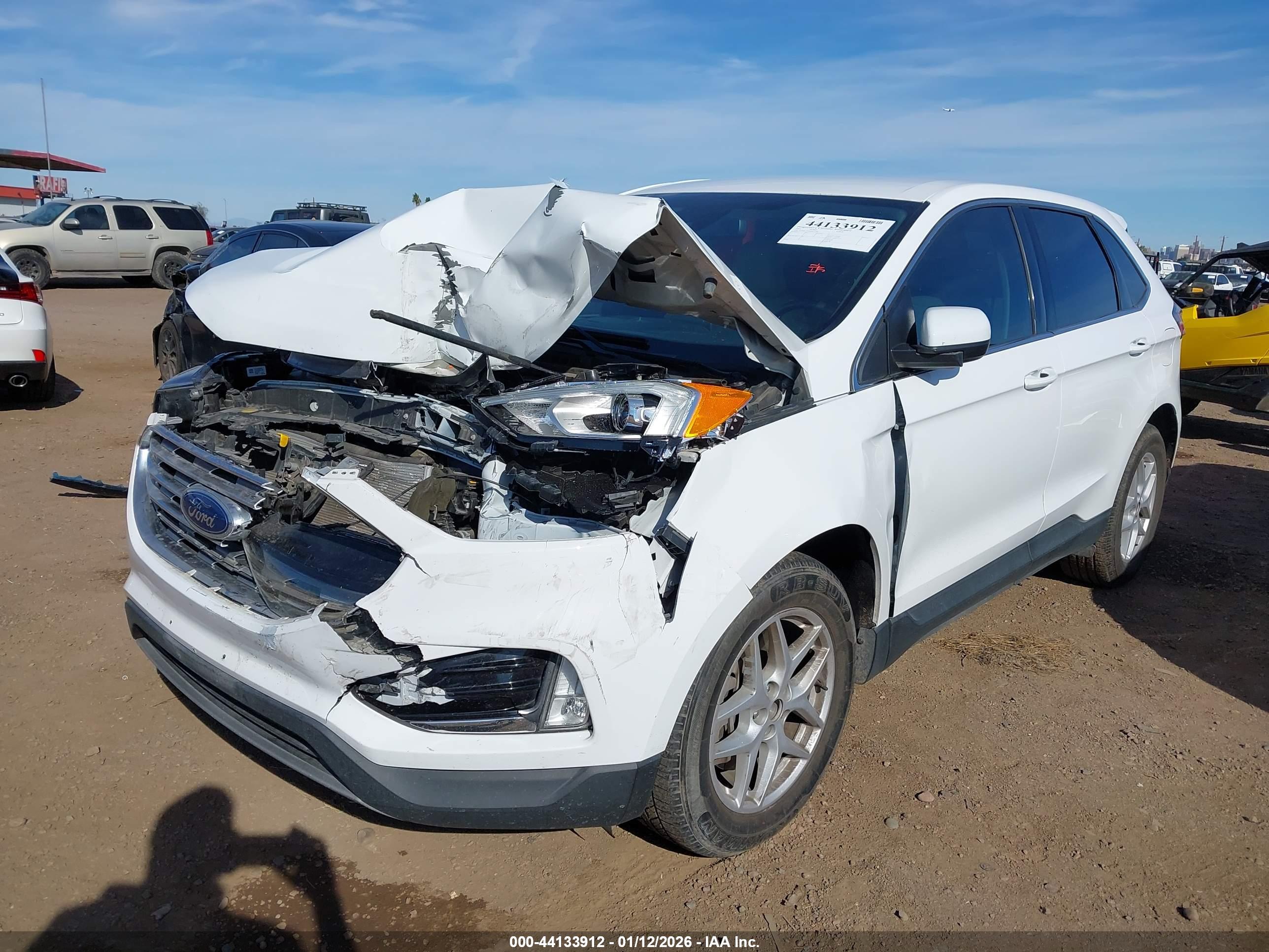 FORD EDGE image 2