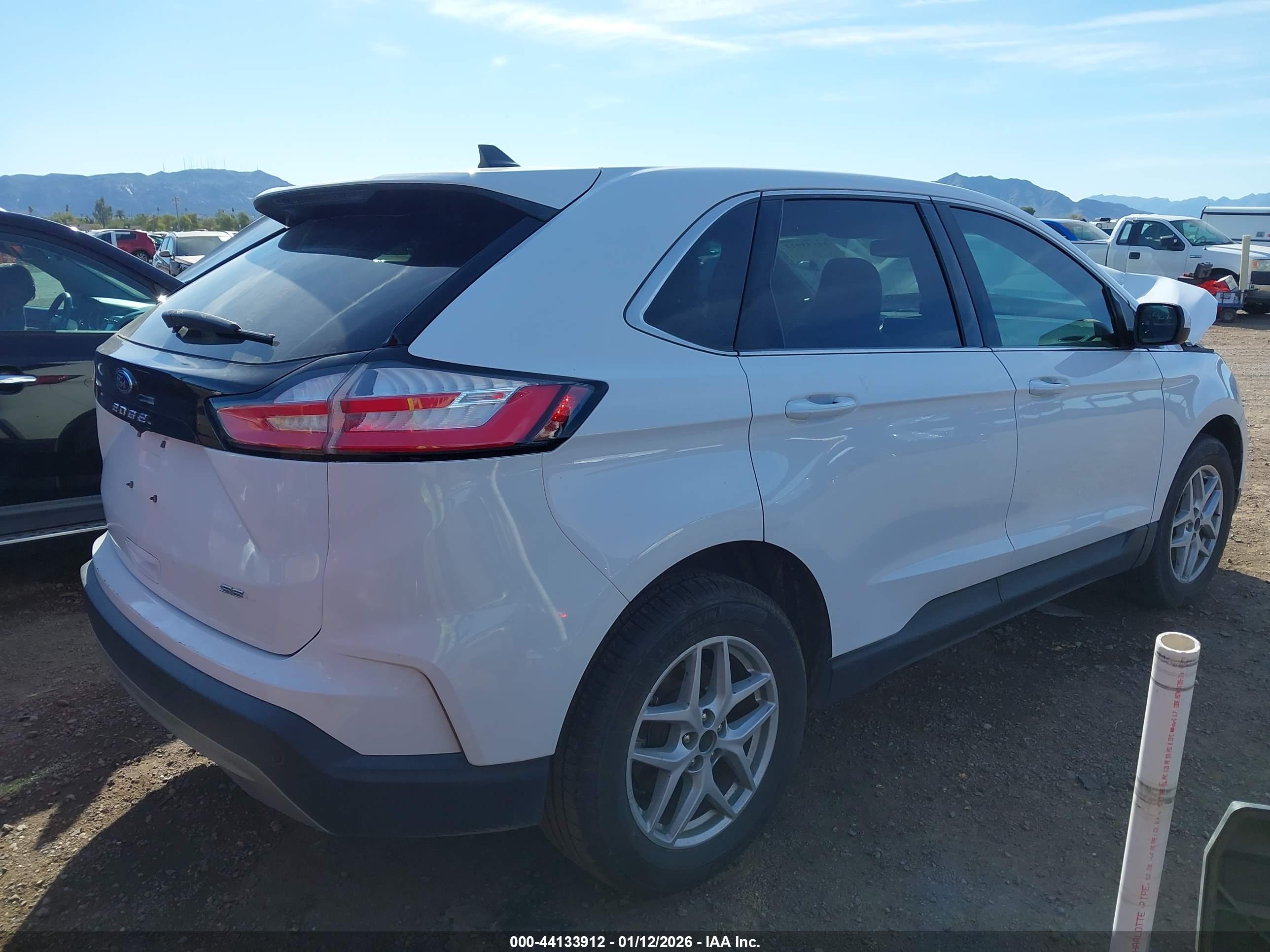 FORD EDGE image 4