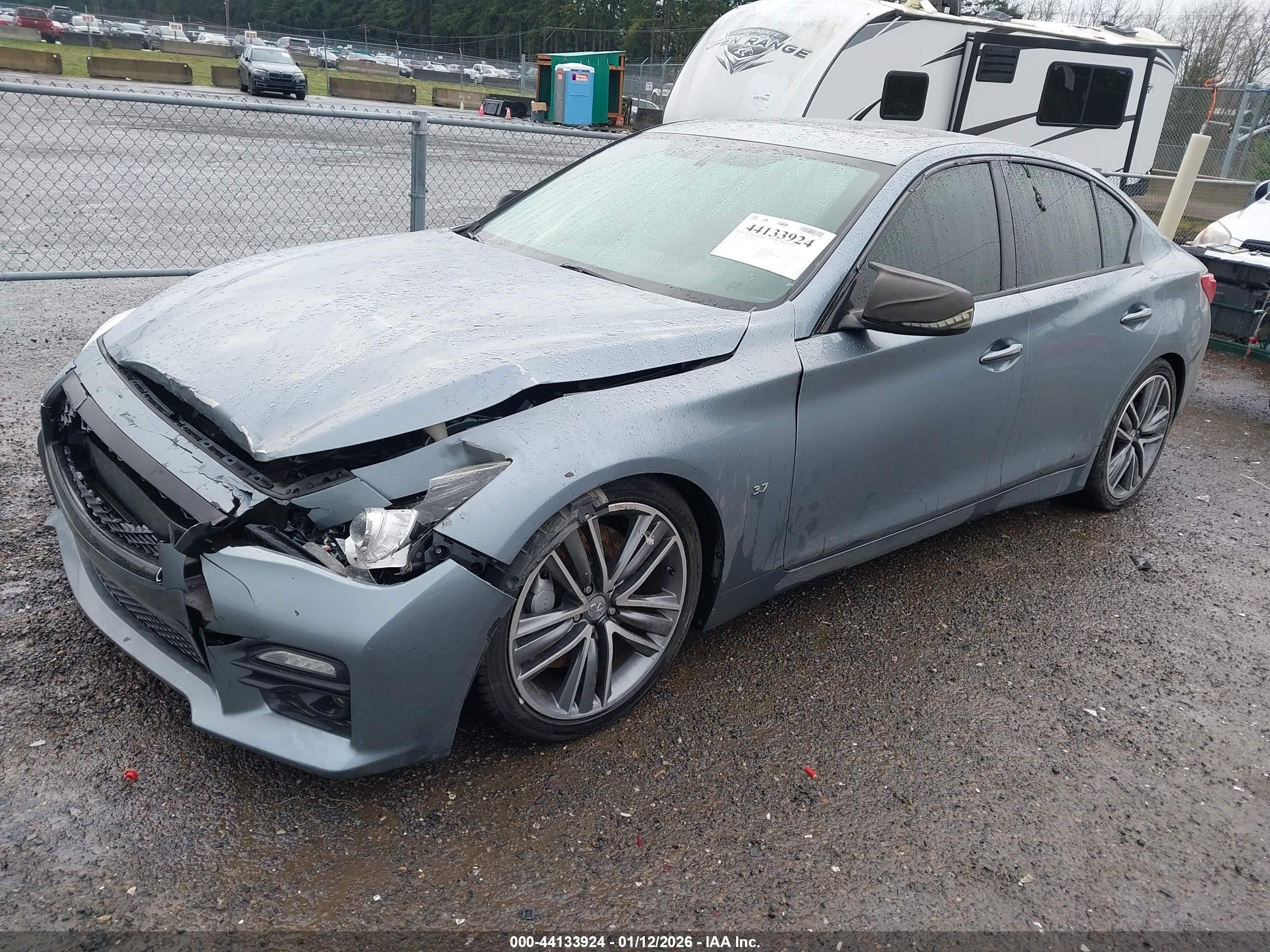 INFINITI Q50 image 2