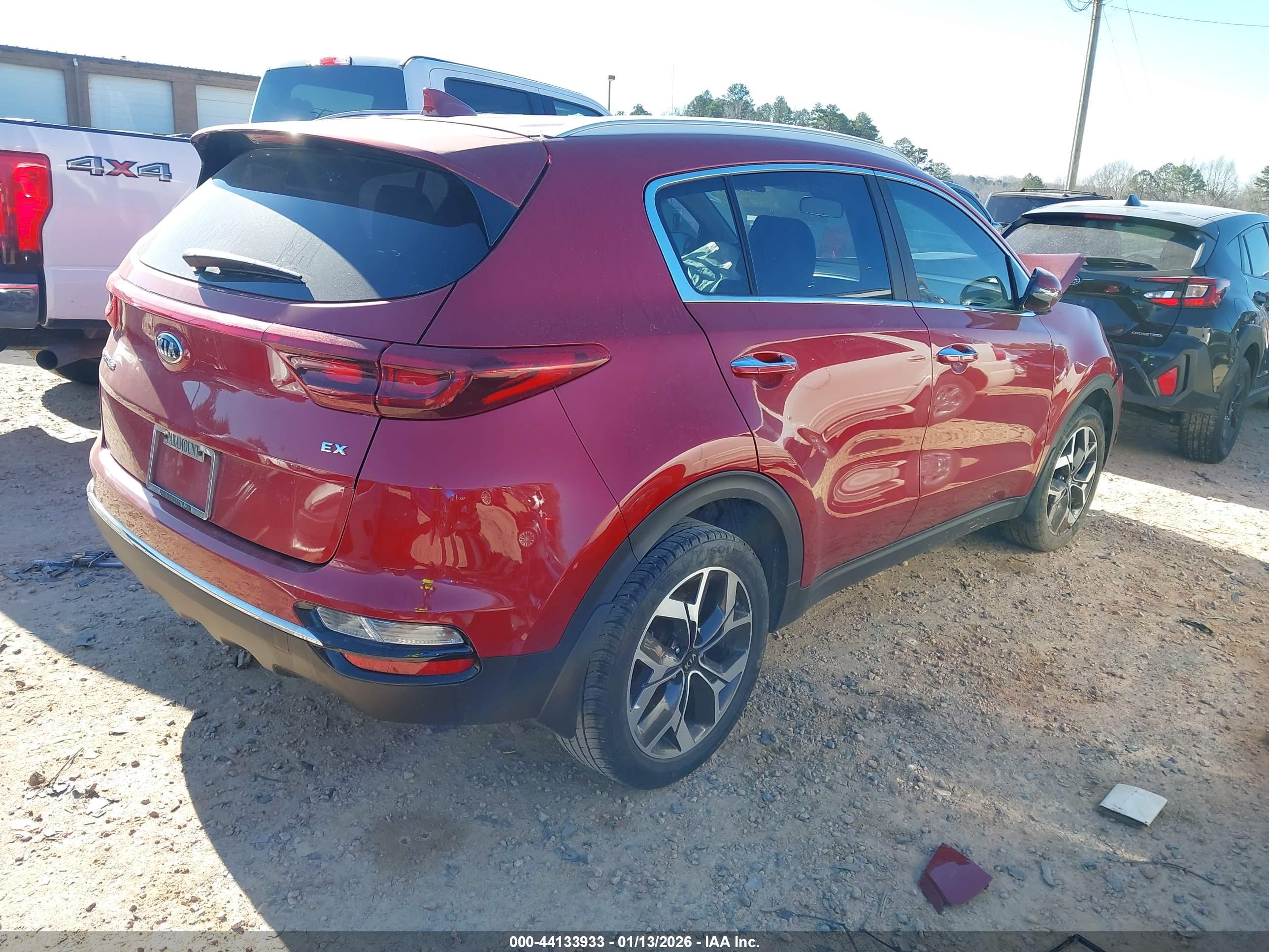 KIA SPORTAGE image 4