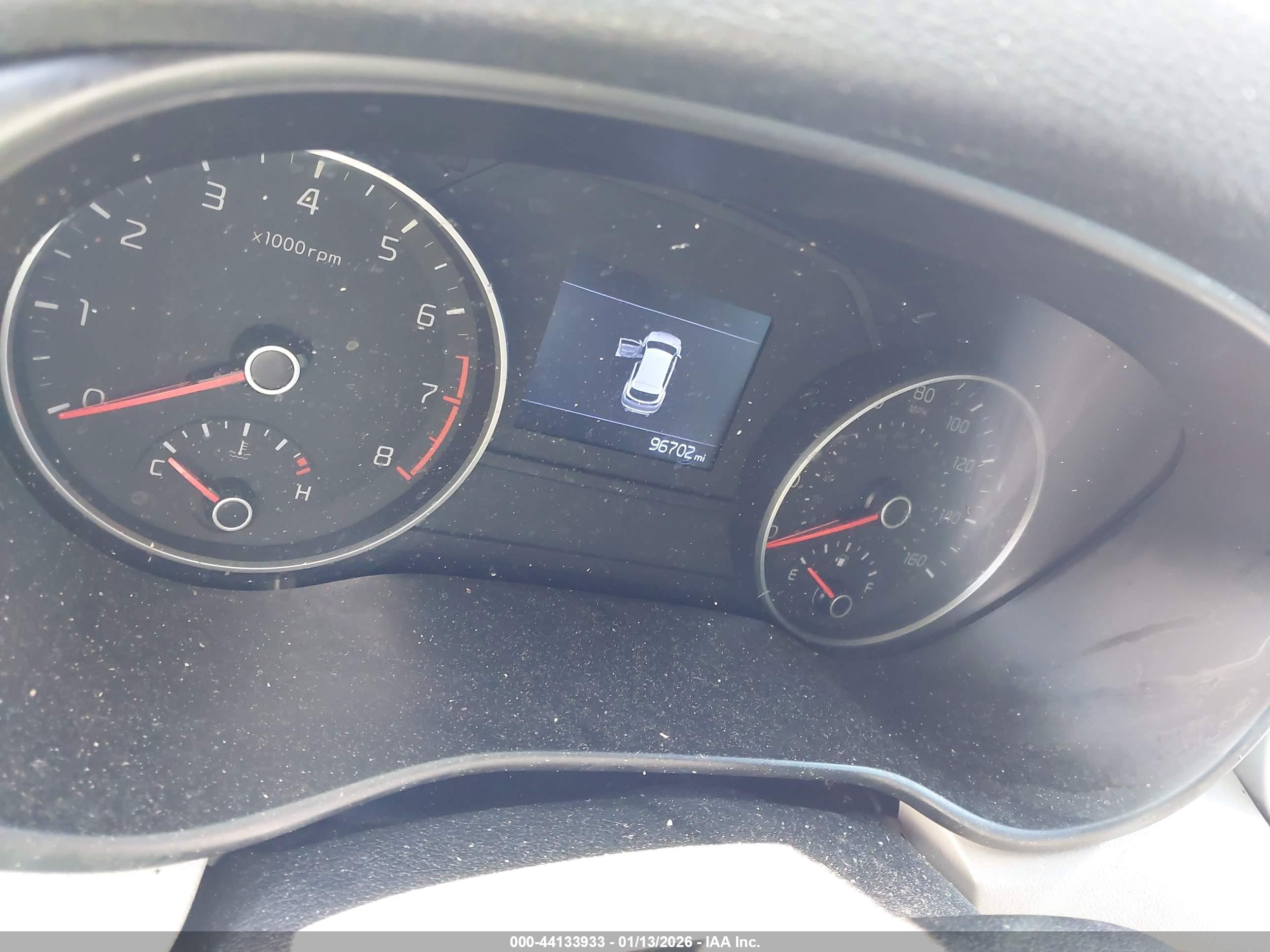 KIA SPORTAGE image 7