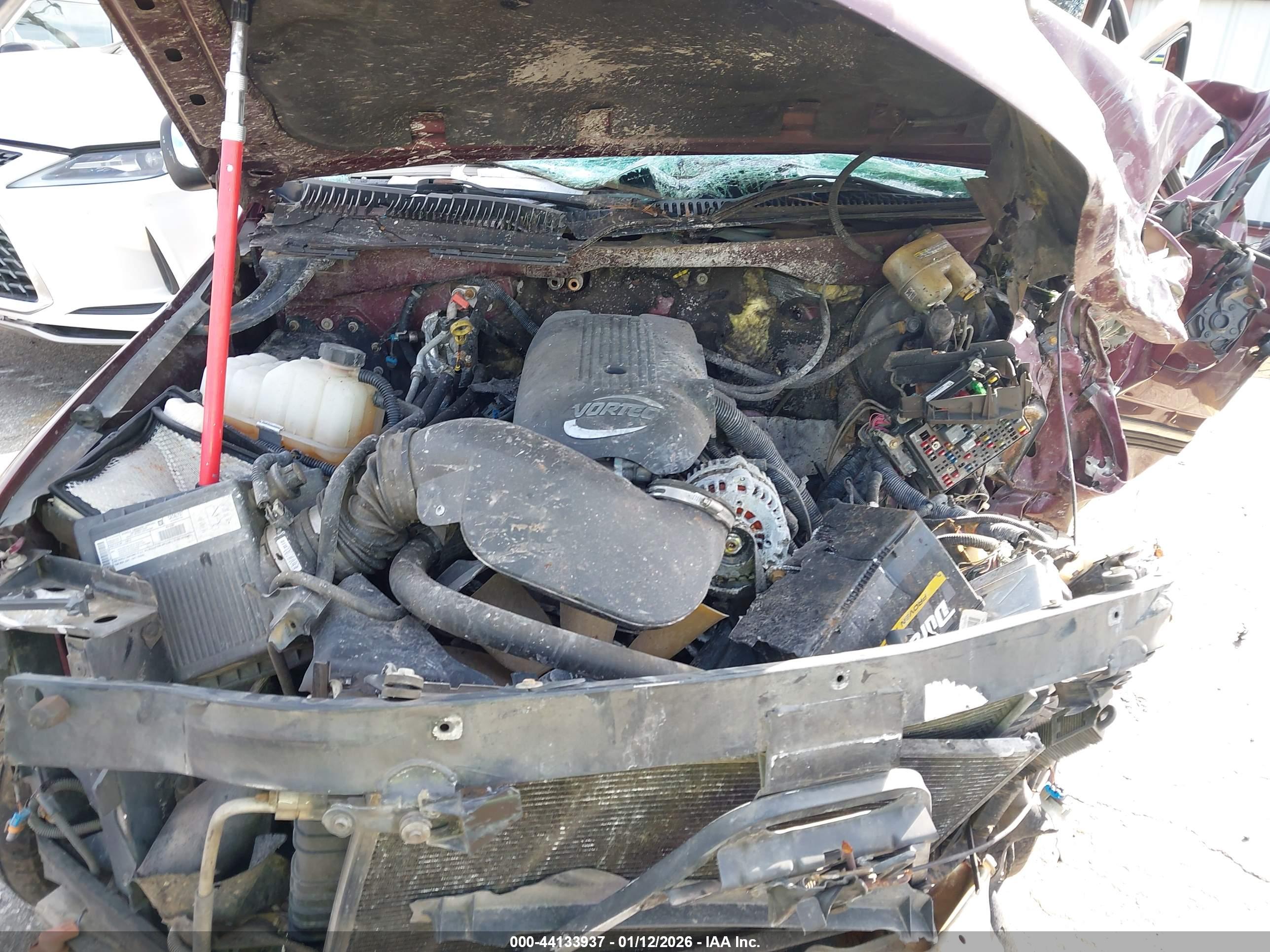 CHEVROLET SILVERADO image 10