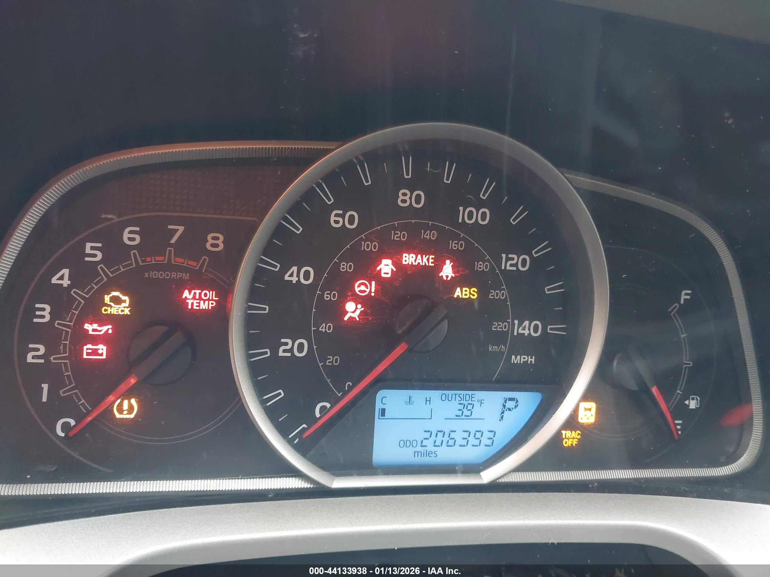 TOYOTA RAV4 image 7