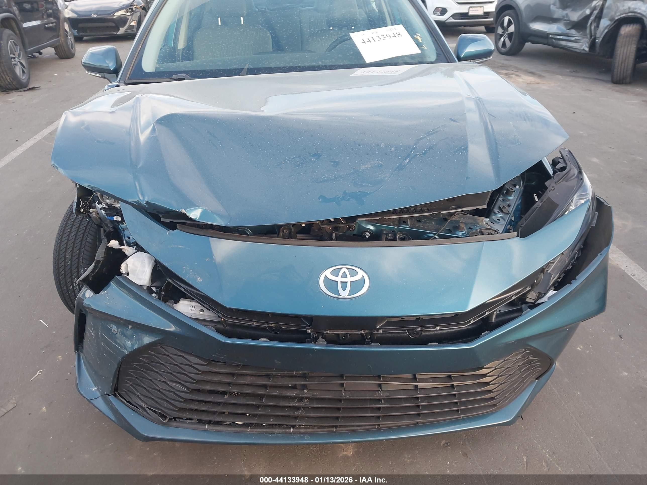TOYOTA CAMRY image 6