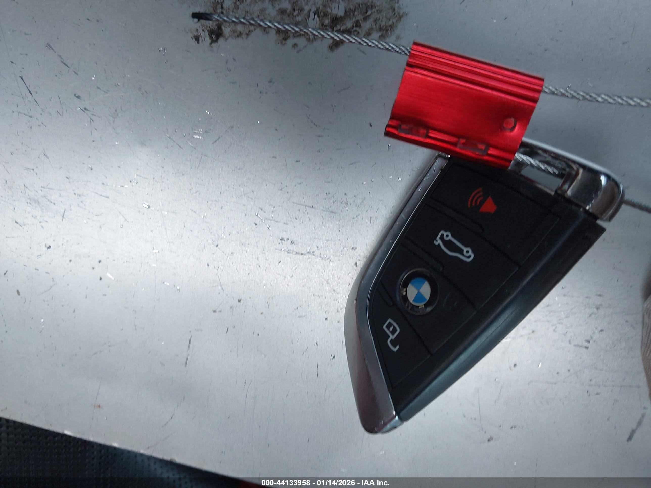 BMW M4 image 11