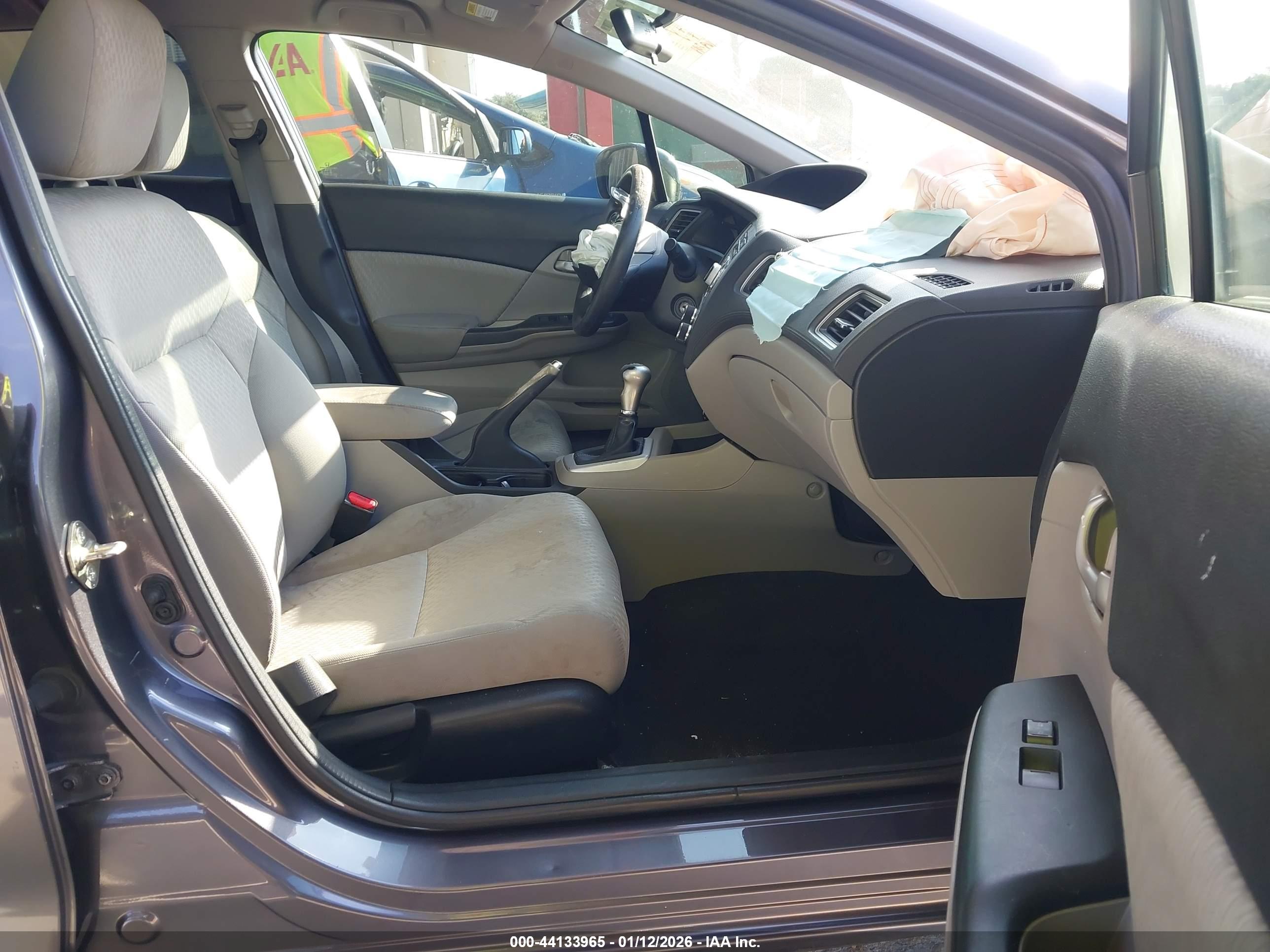 HONDA CIVIC image 5