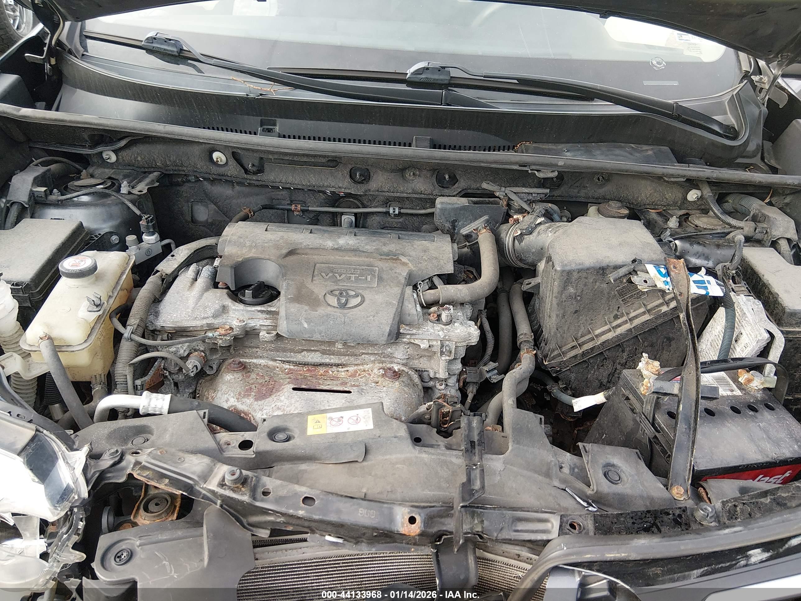 TOYOTA RAV4 image 10