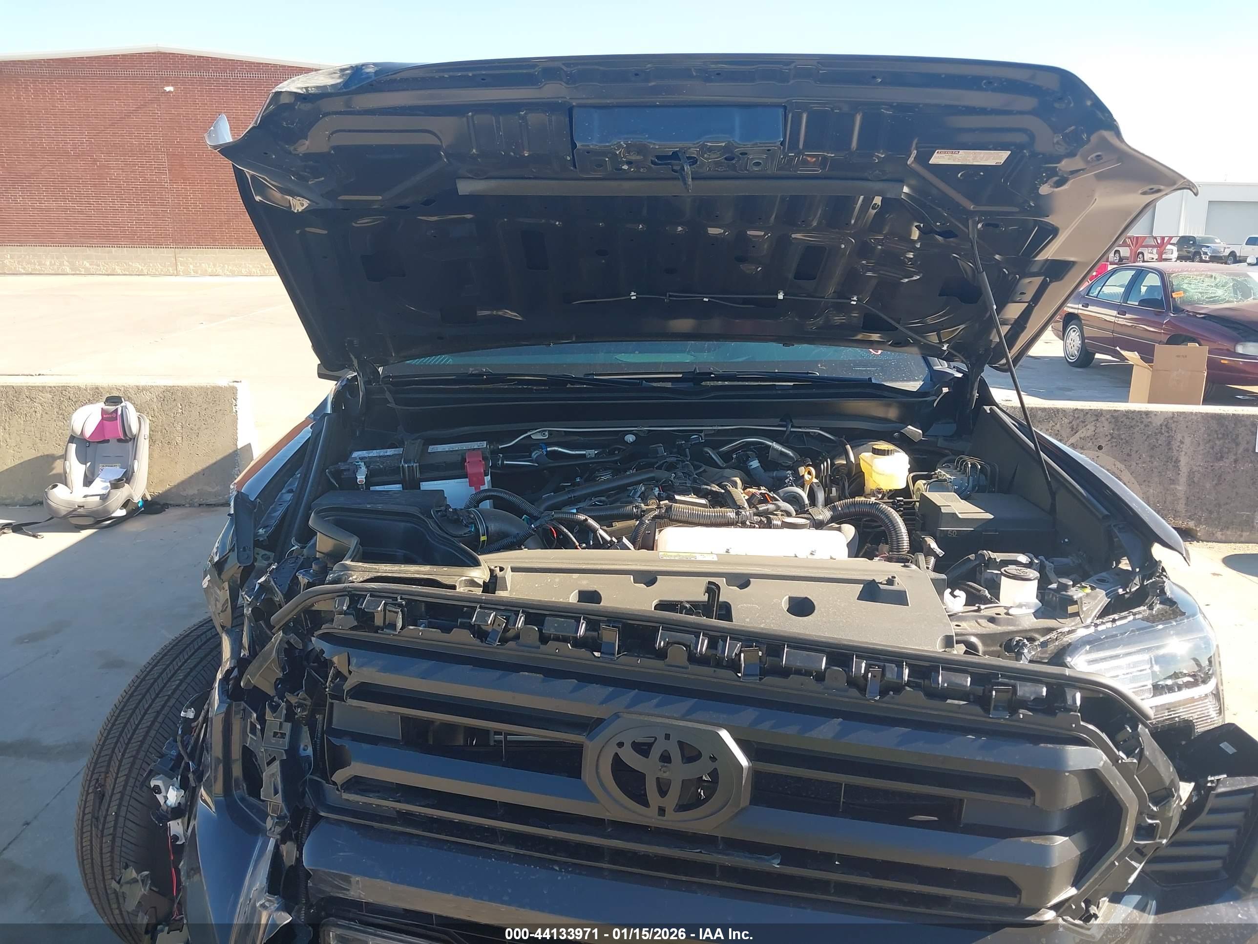 TOYOTA TACOMA image 10