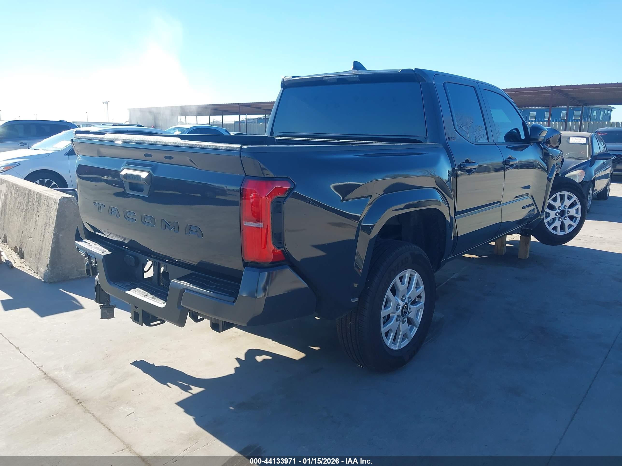 TOYOTA TACOMA image 4