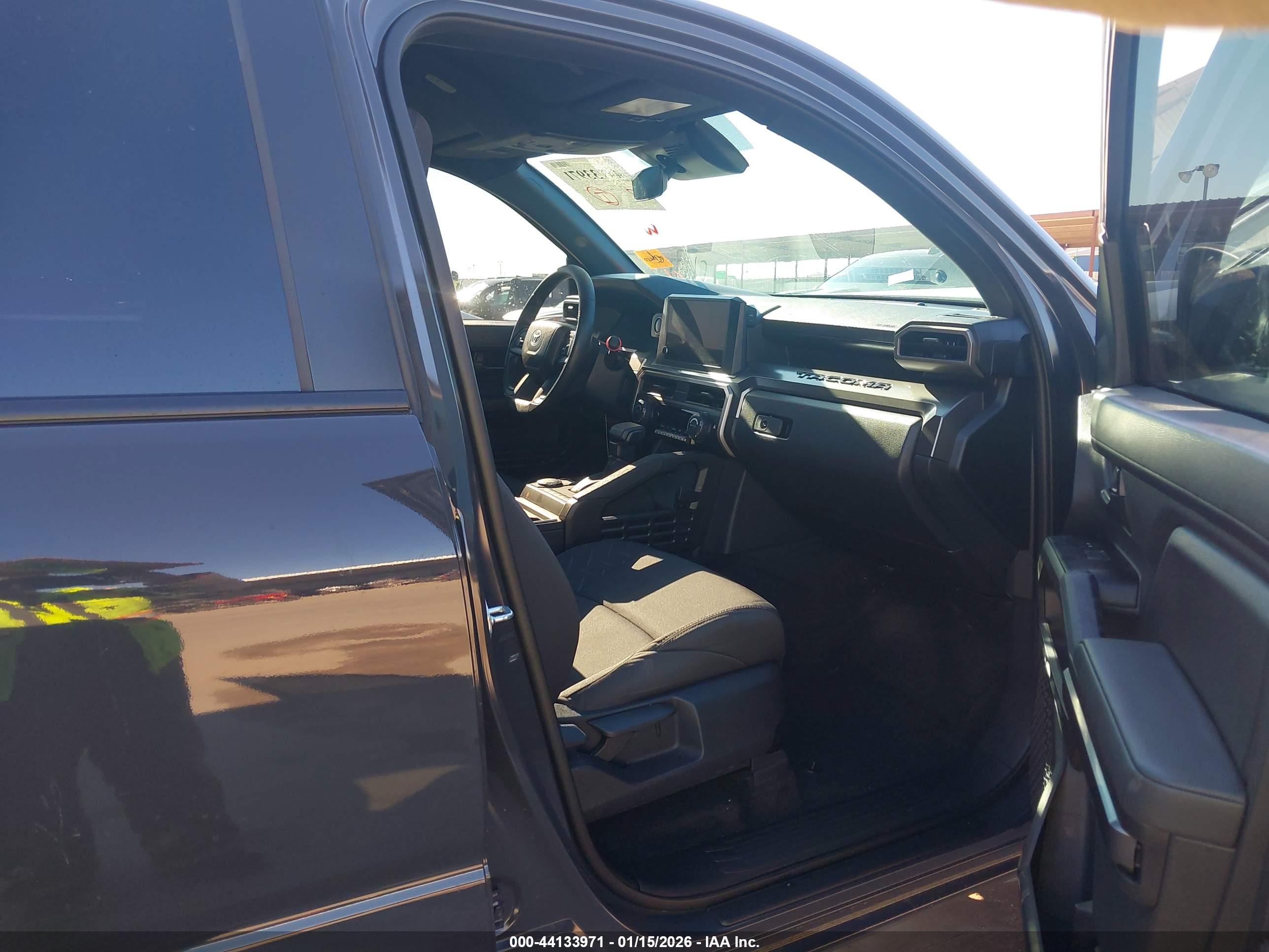 TOYOTA TACOMA image 5