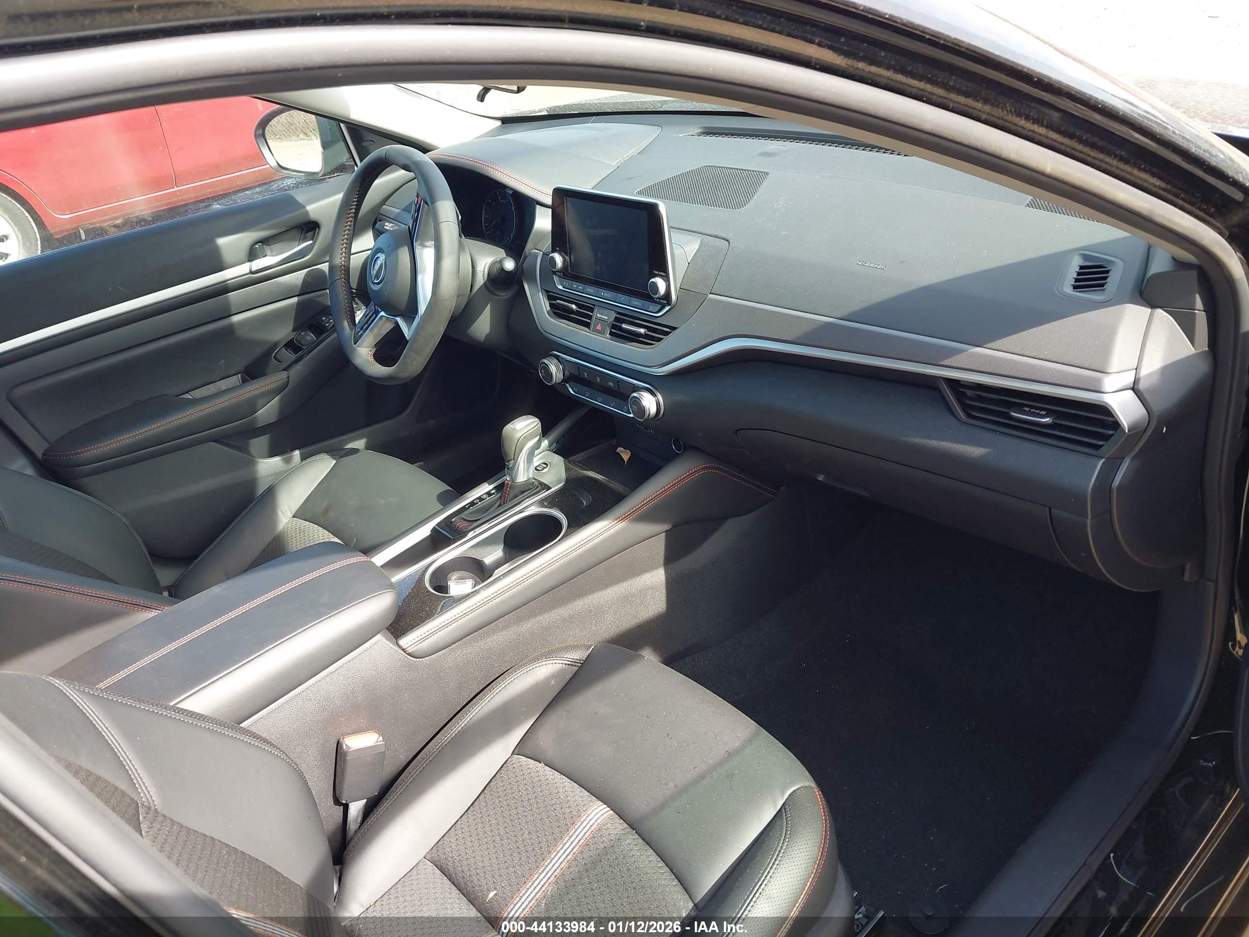 NISSAN ALTIMA image 5