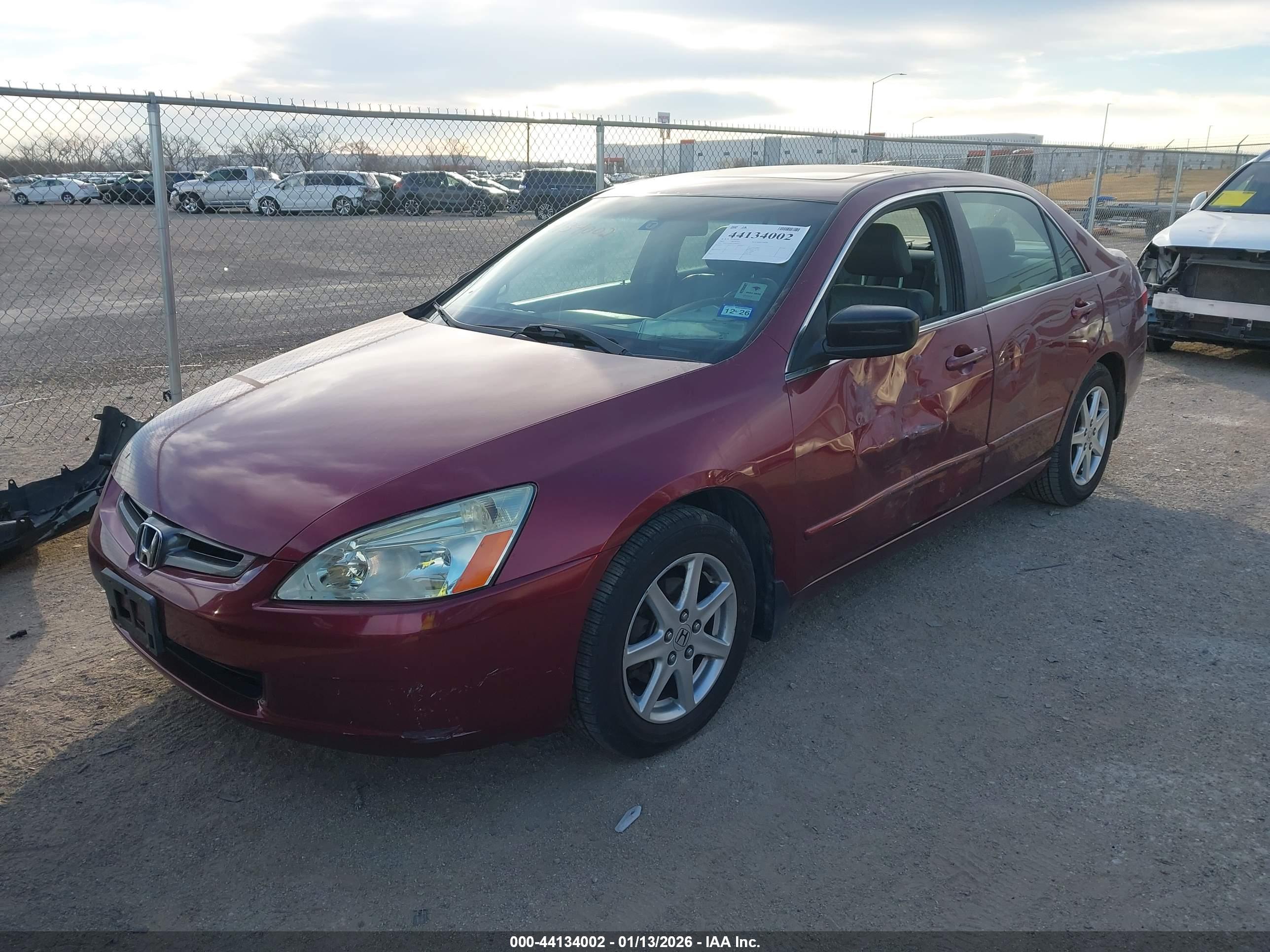 HONDA ACCORD image 2