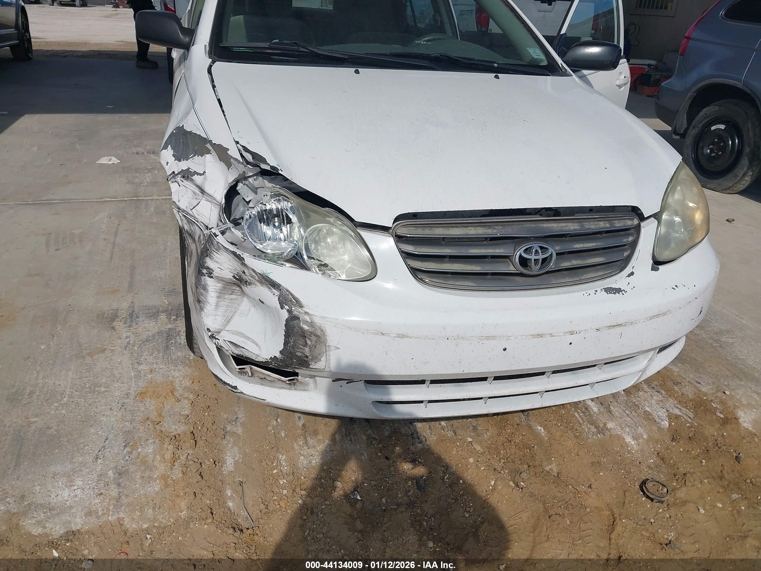 TOYOTA COROLLA image 6
