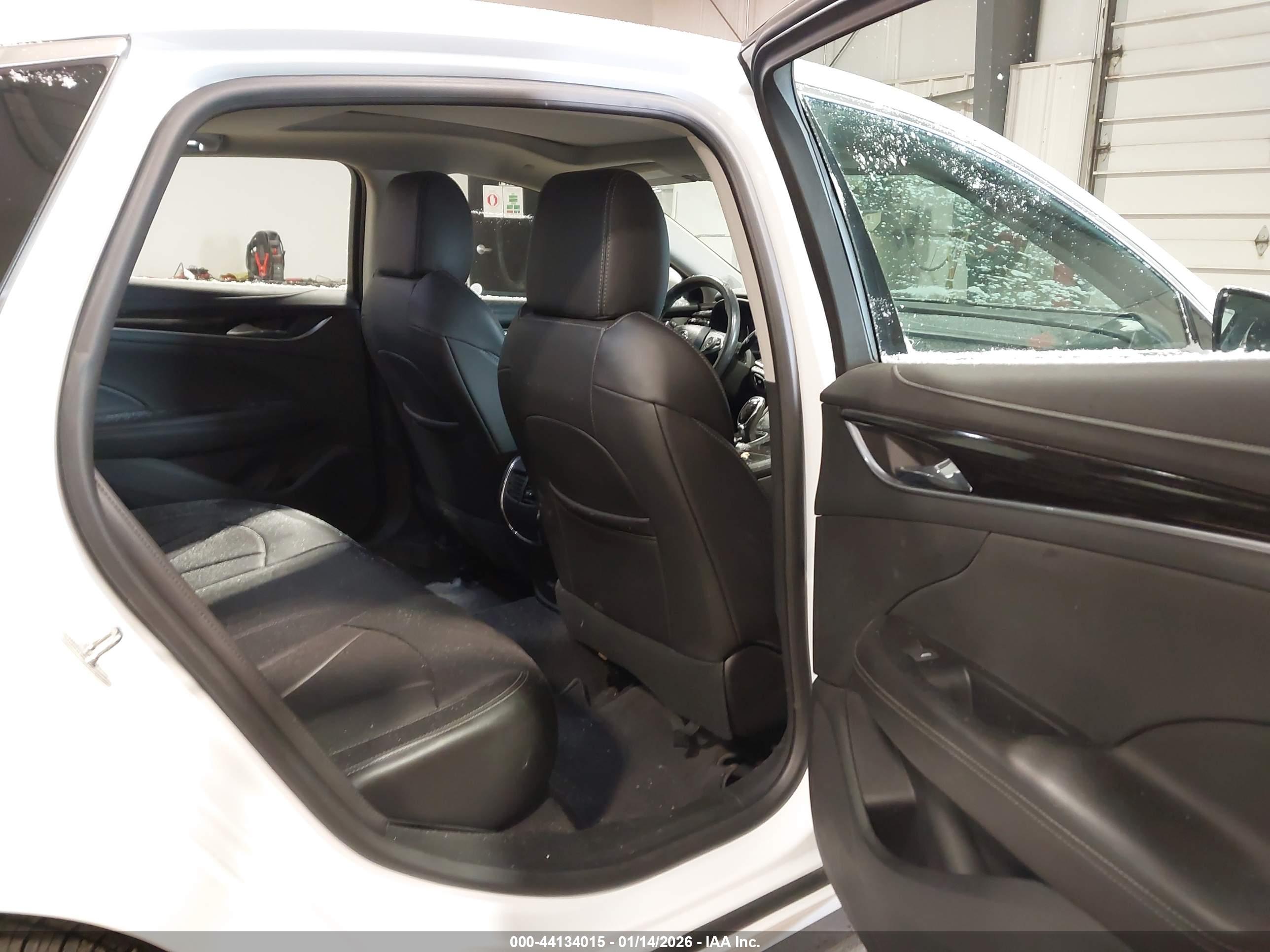 BUICK LACROSSE image 8