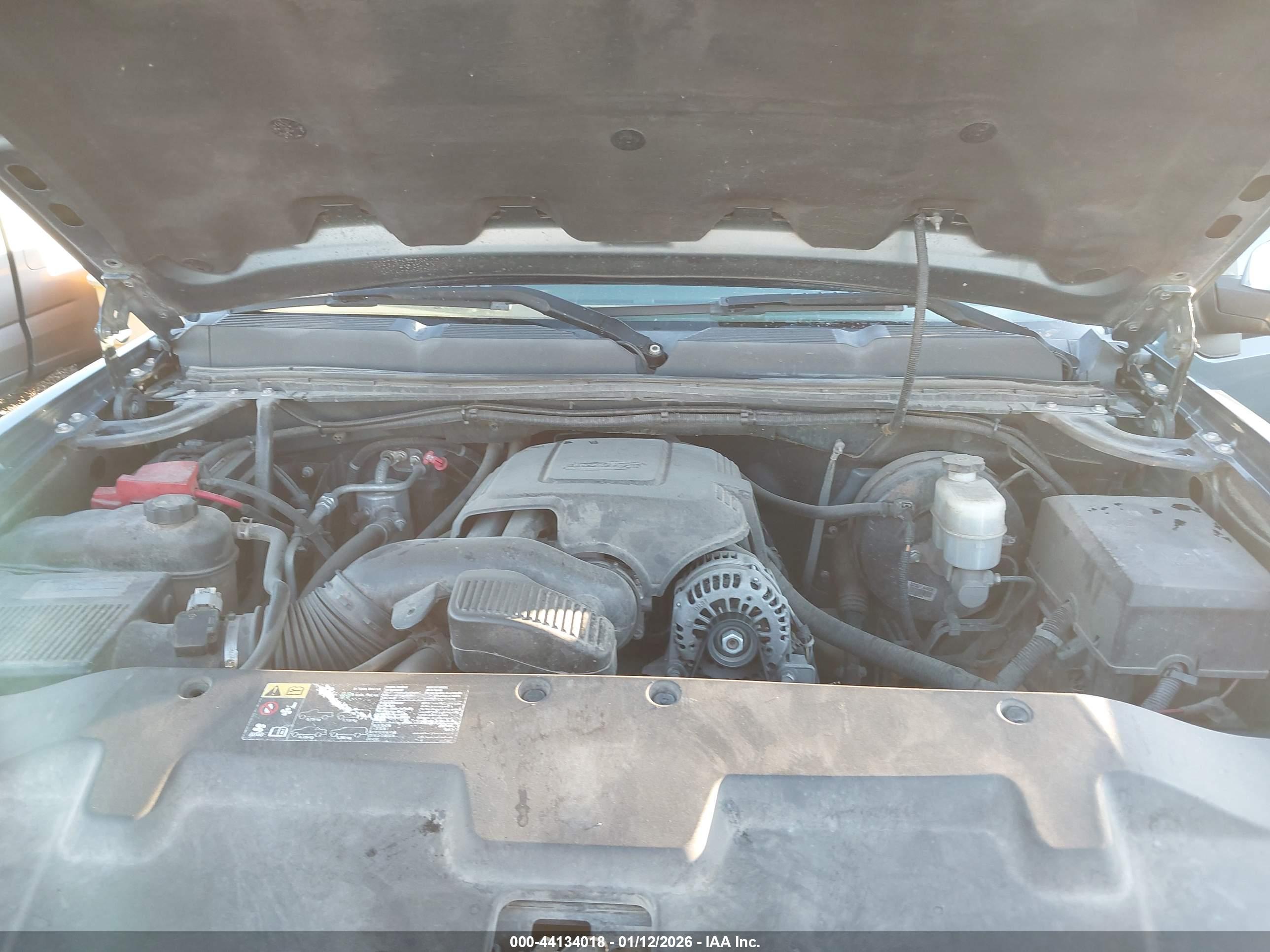 CHEVROLET SILVERADO image 10