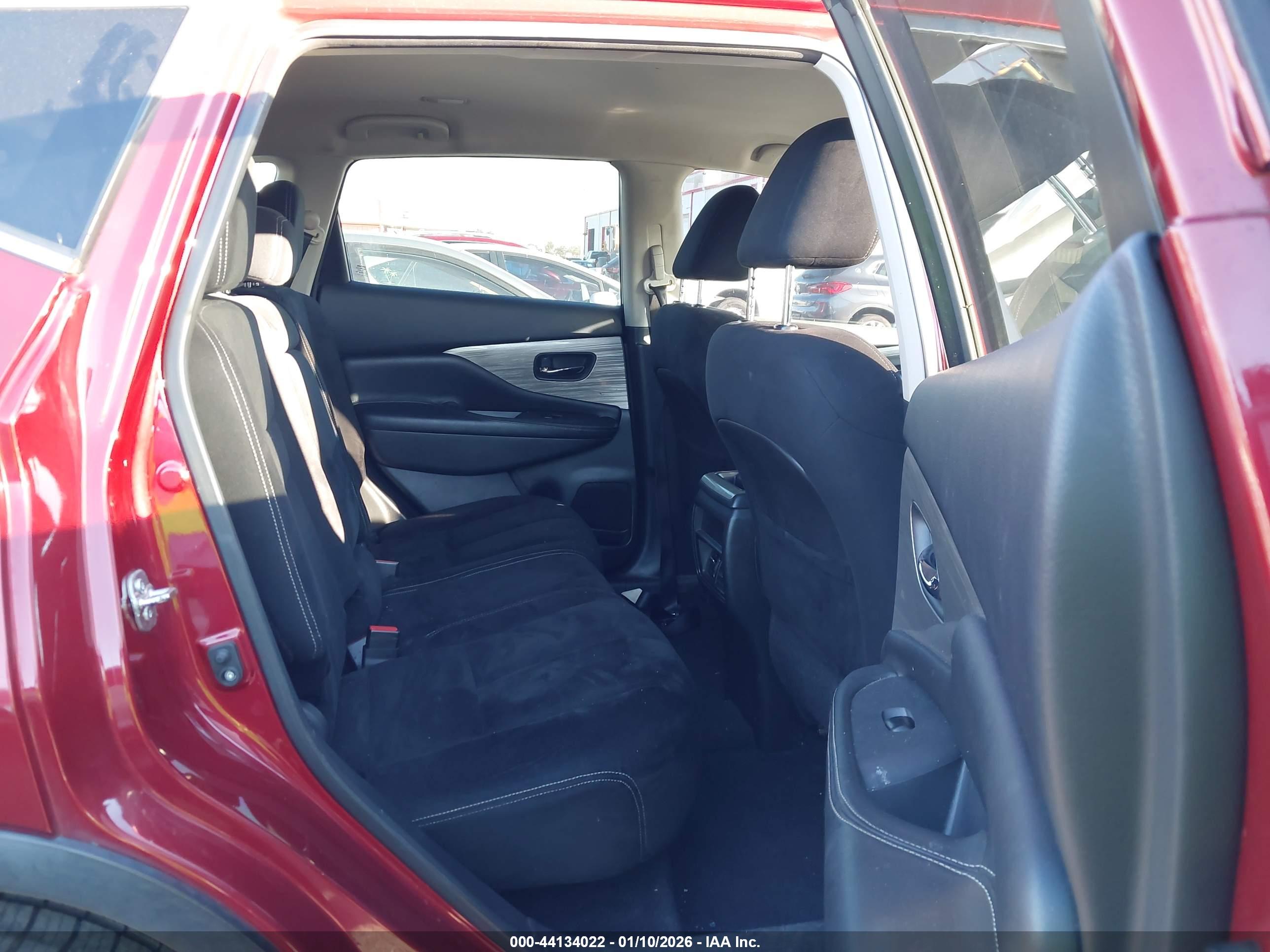 NISSAN MURANO image 8