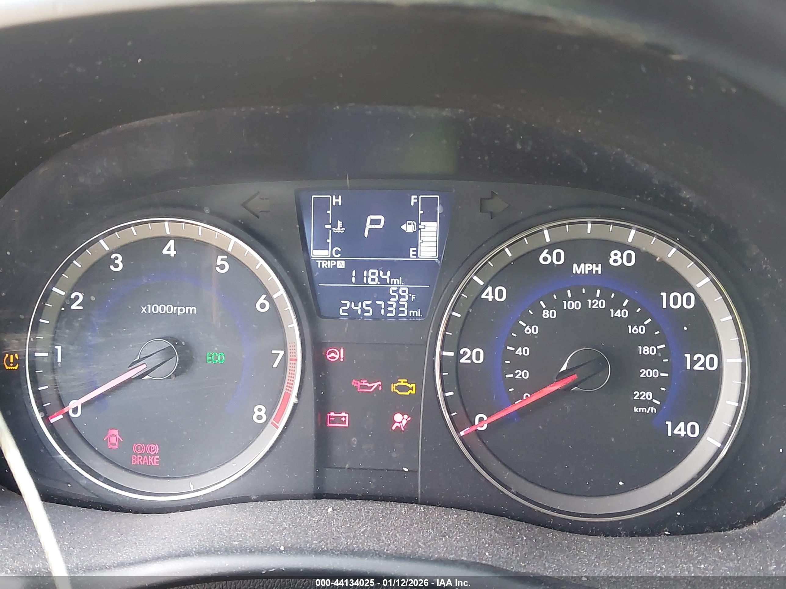HYUNDAI ACCENT image 7