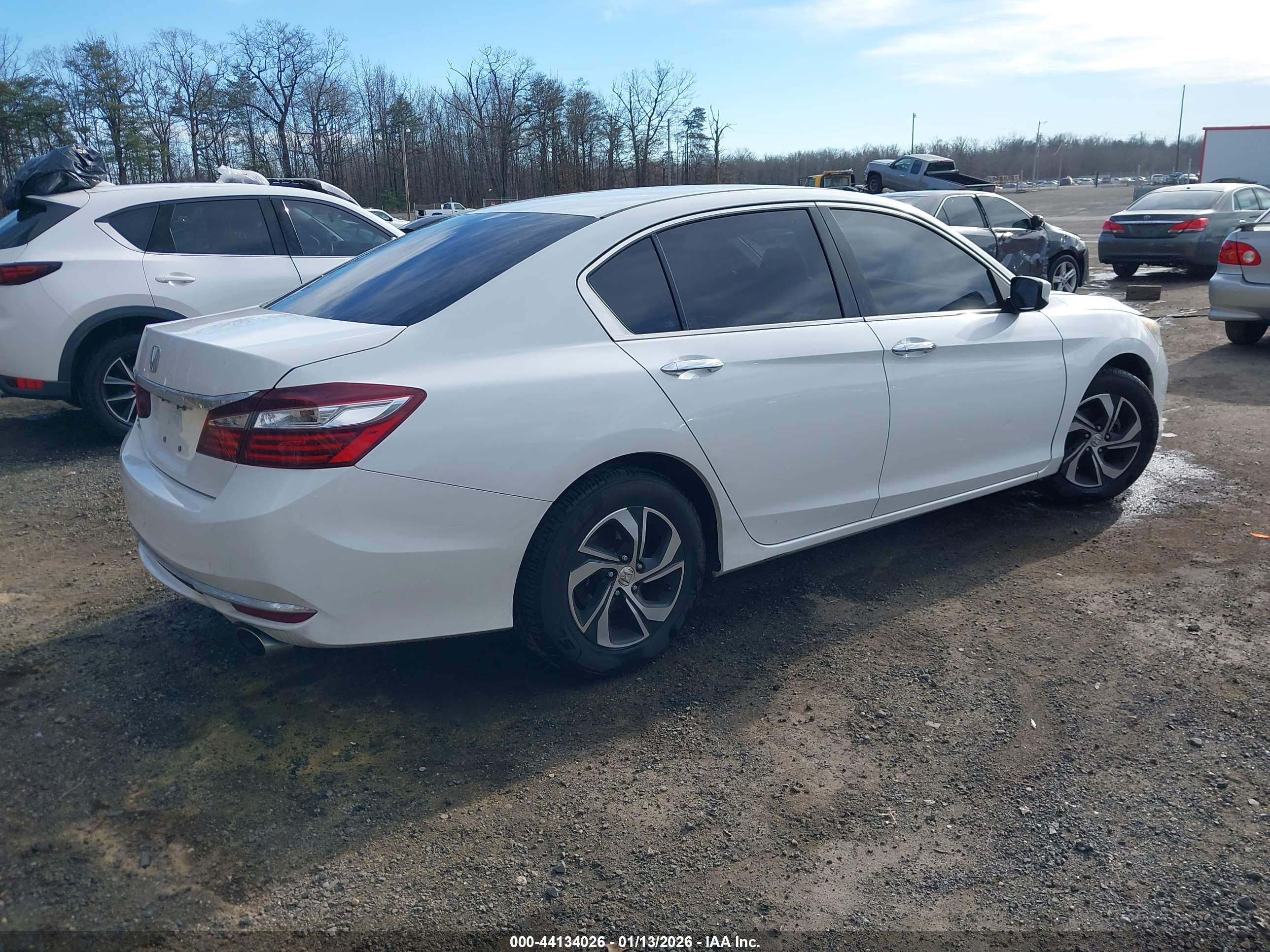 HONDA ACCORD image 4