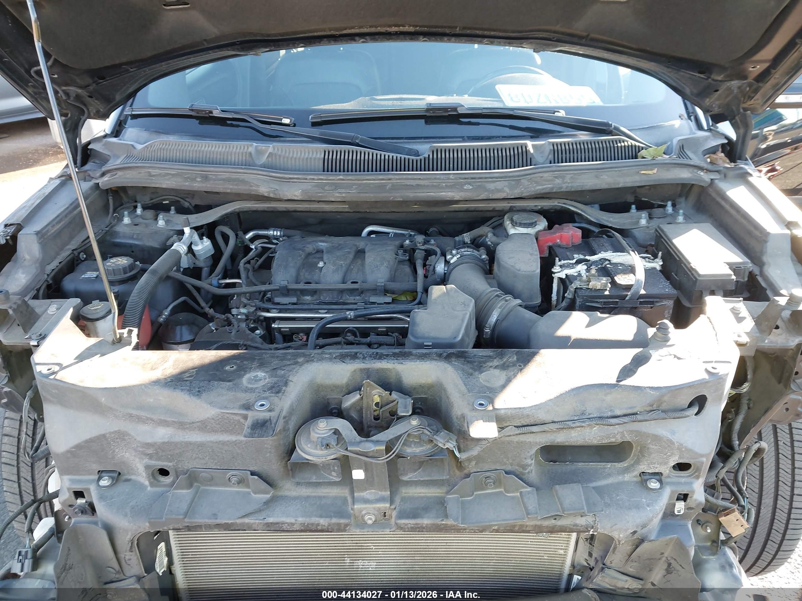 FORD EXPLORER image 10