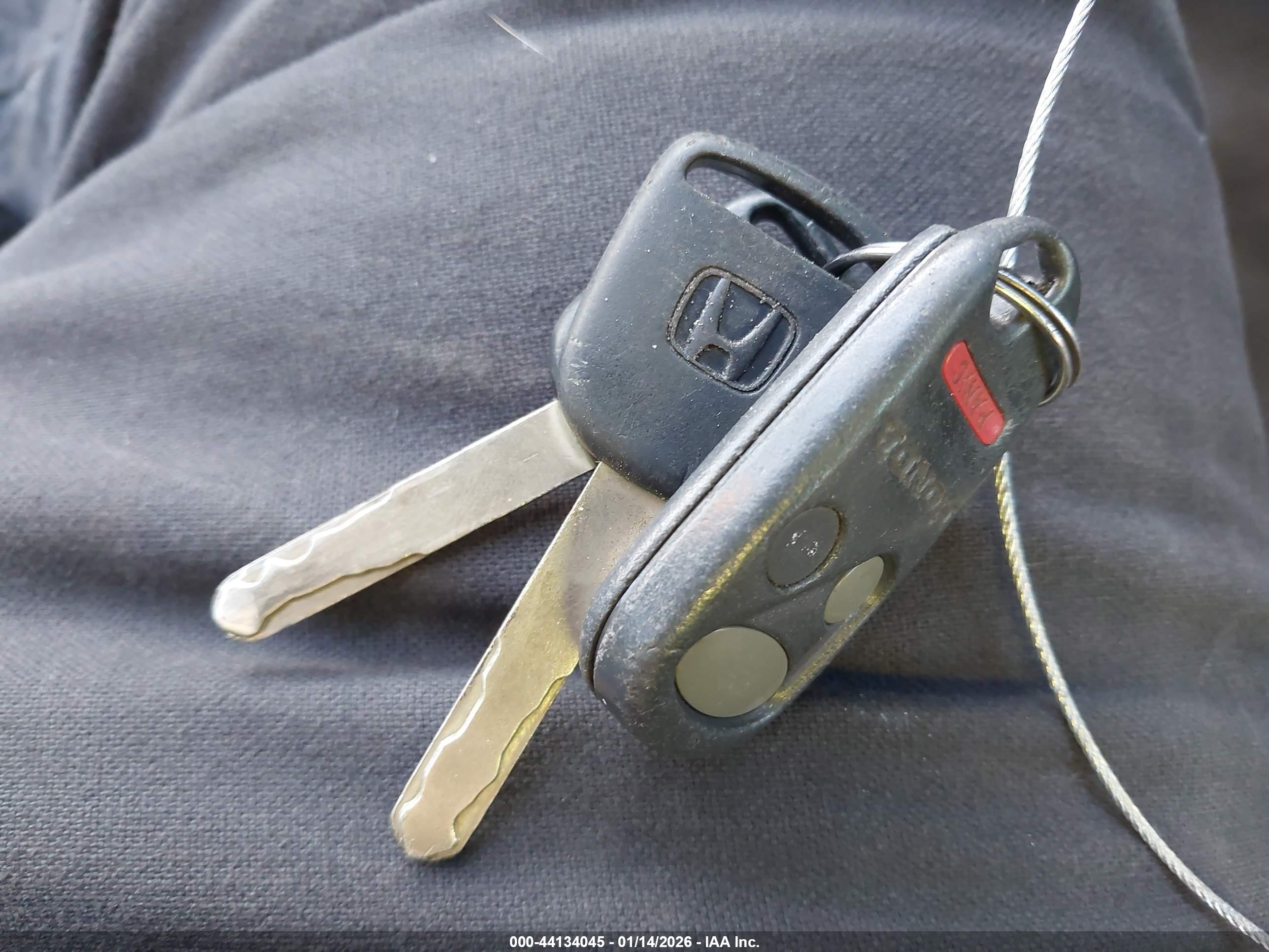 HONDA CR-V image 11