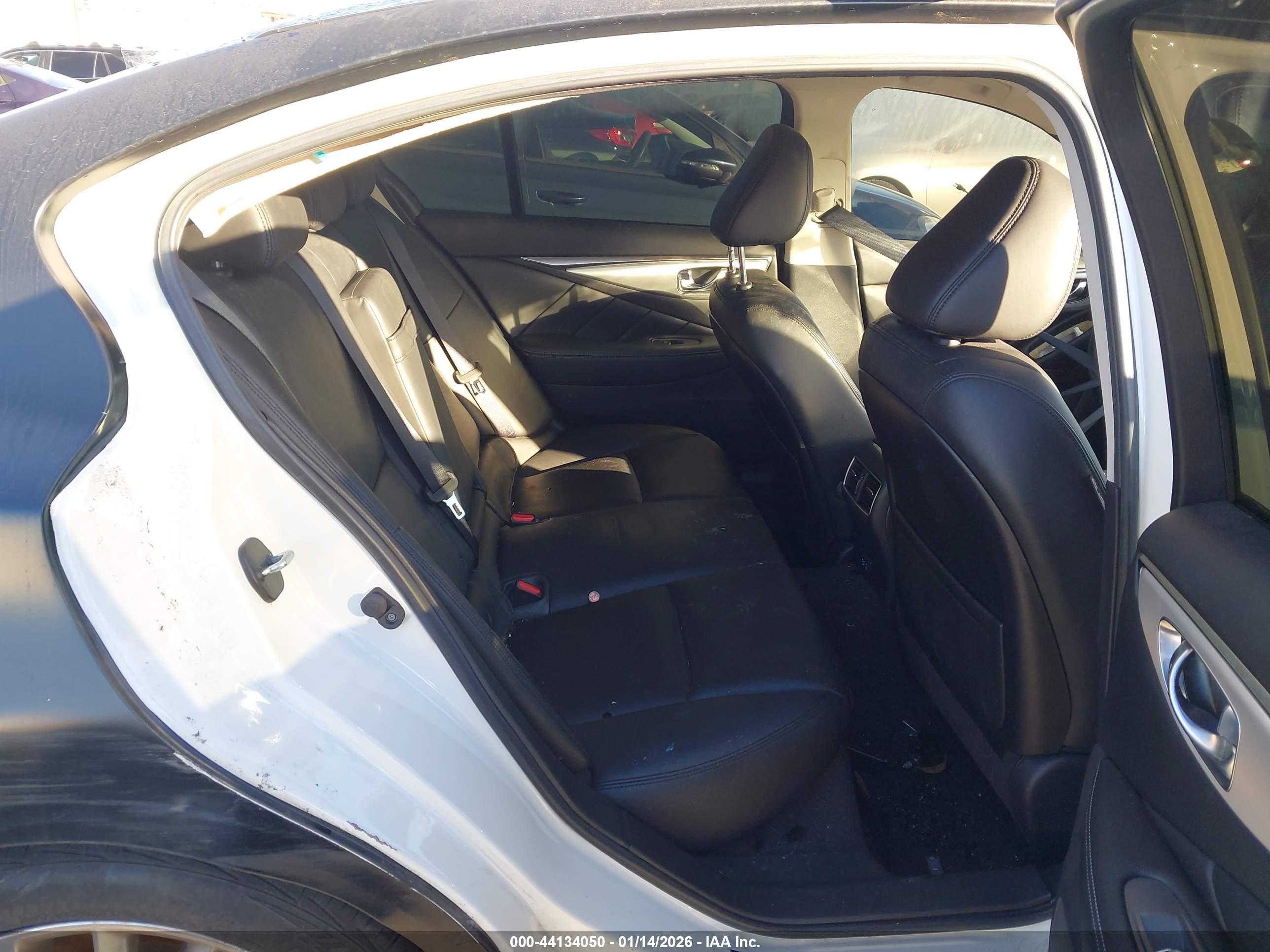 INFINITI Q50 image 8