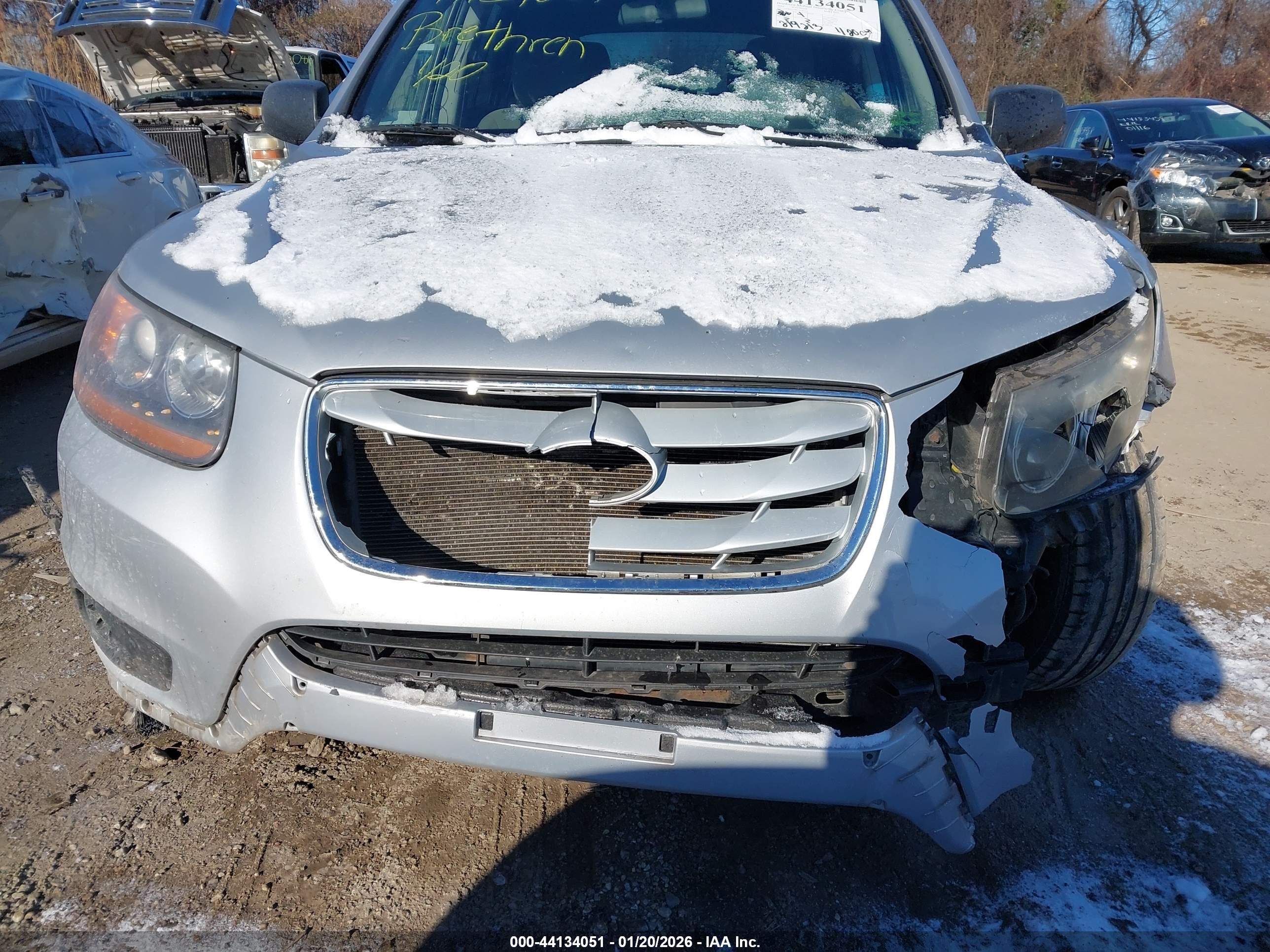 HYUNDAI SANTA image 6