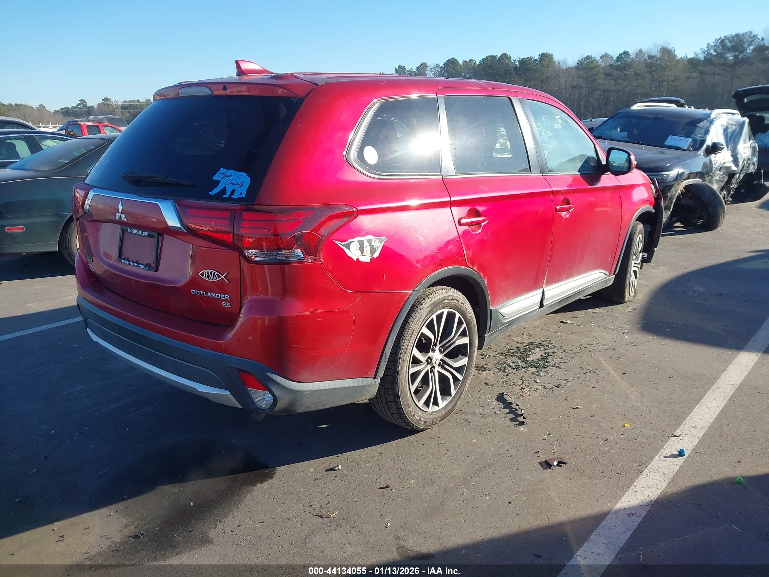 MITSUBISHI OUTLANDER image 4