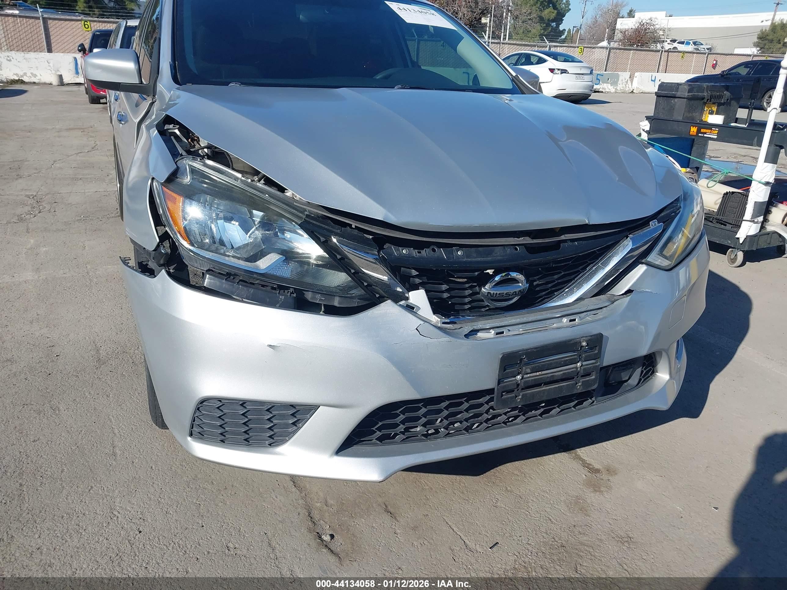 NISSAN SENTRA image 6