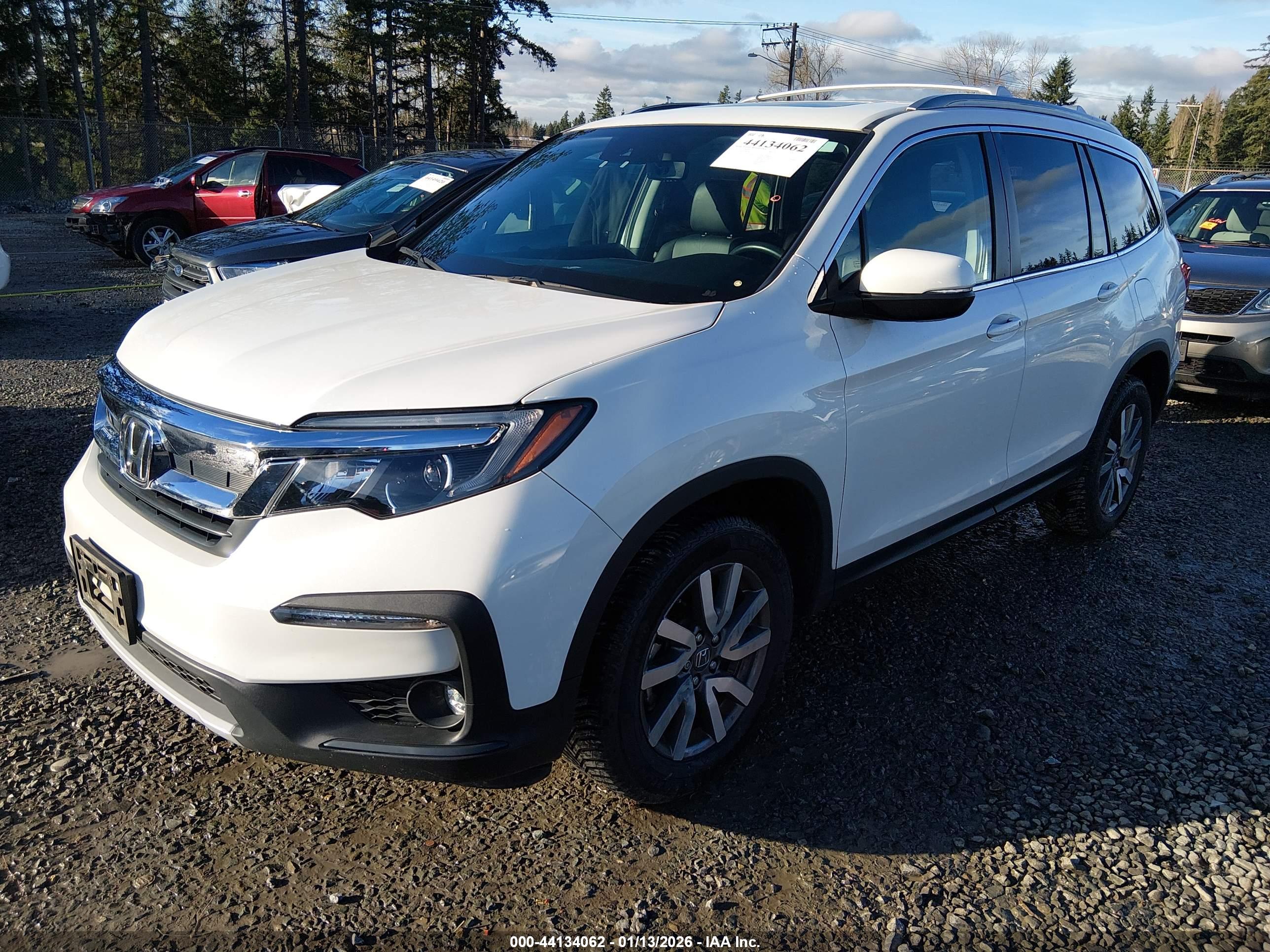 HONDA PILOT image 2