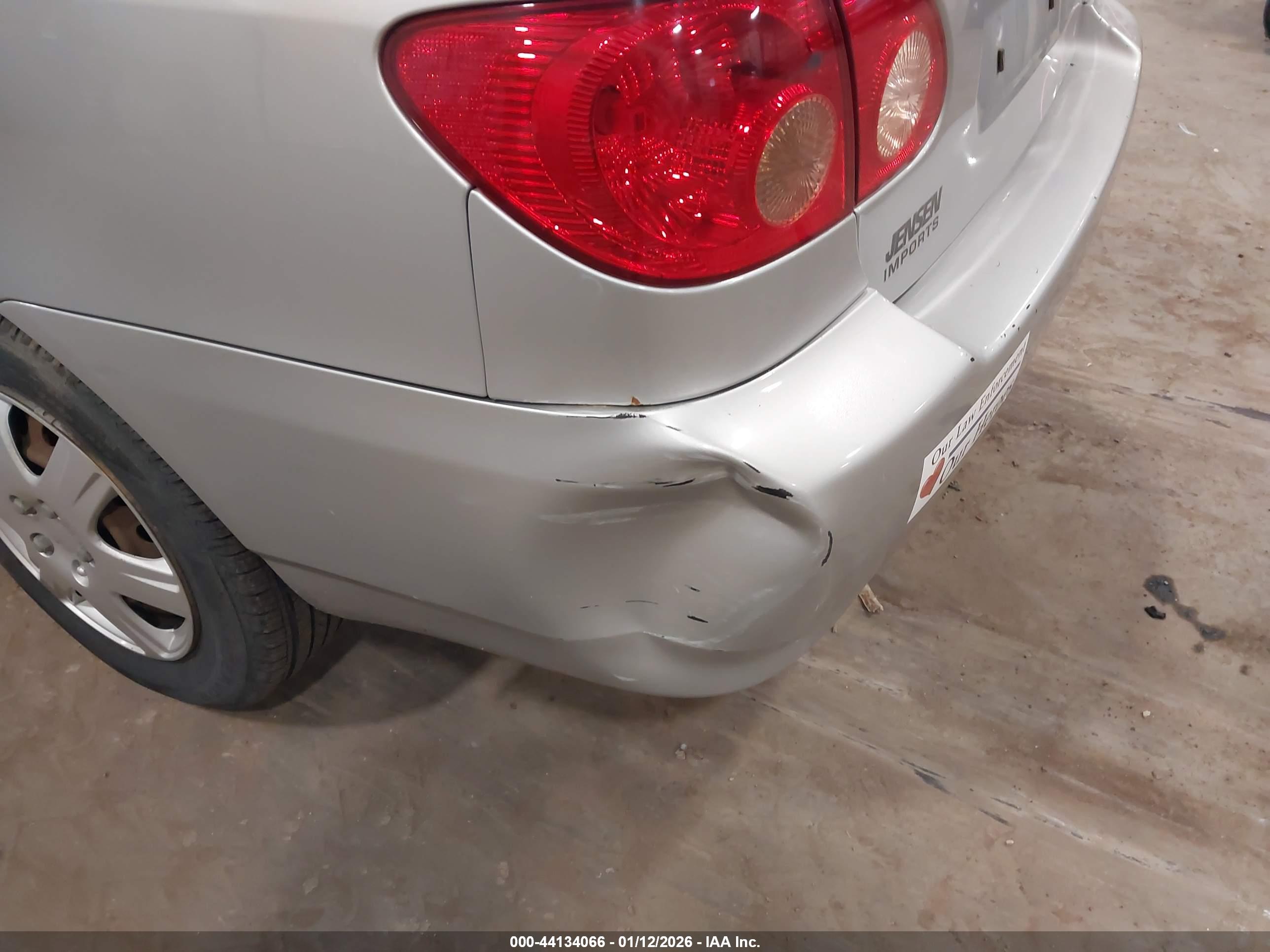 TOYOTA COROLLA image 6