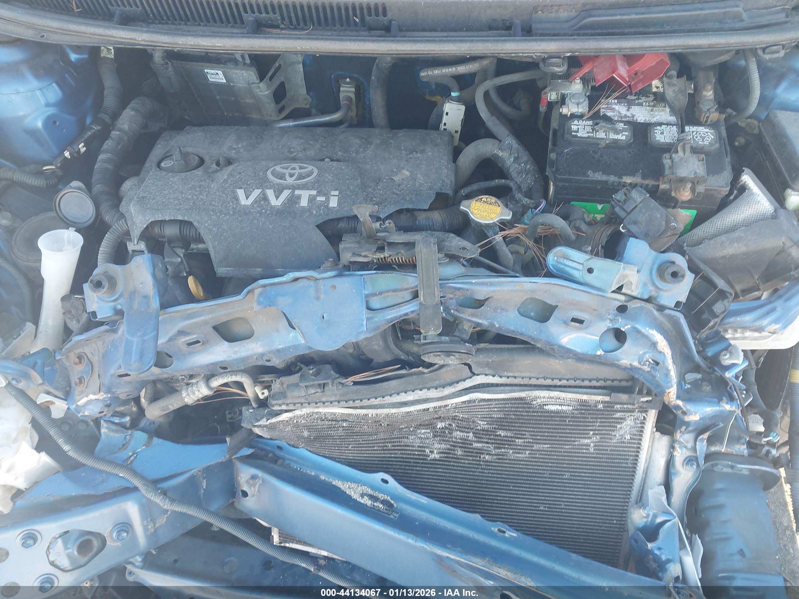 TOYOTA YARIS image 10