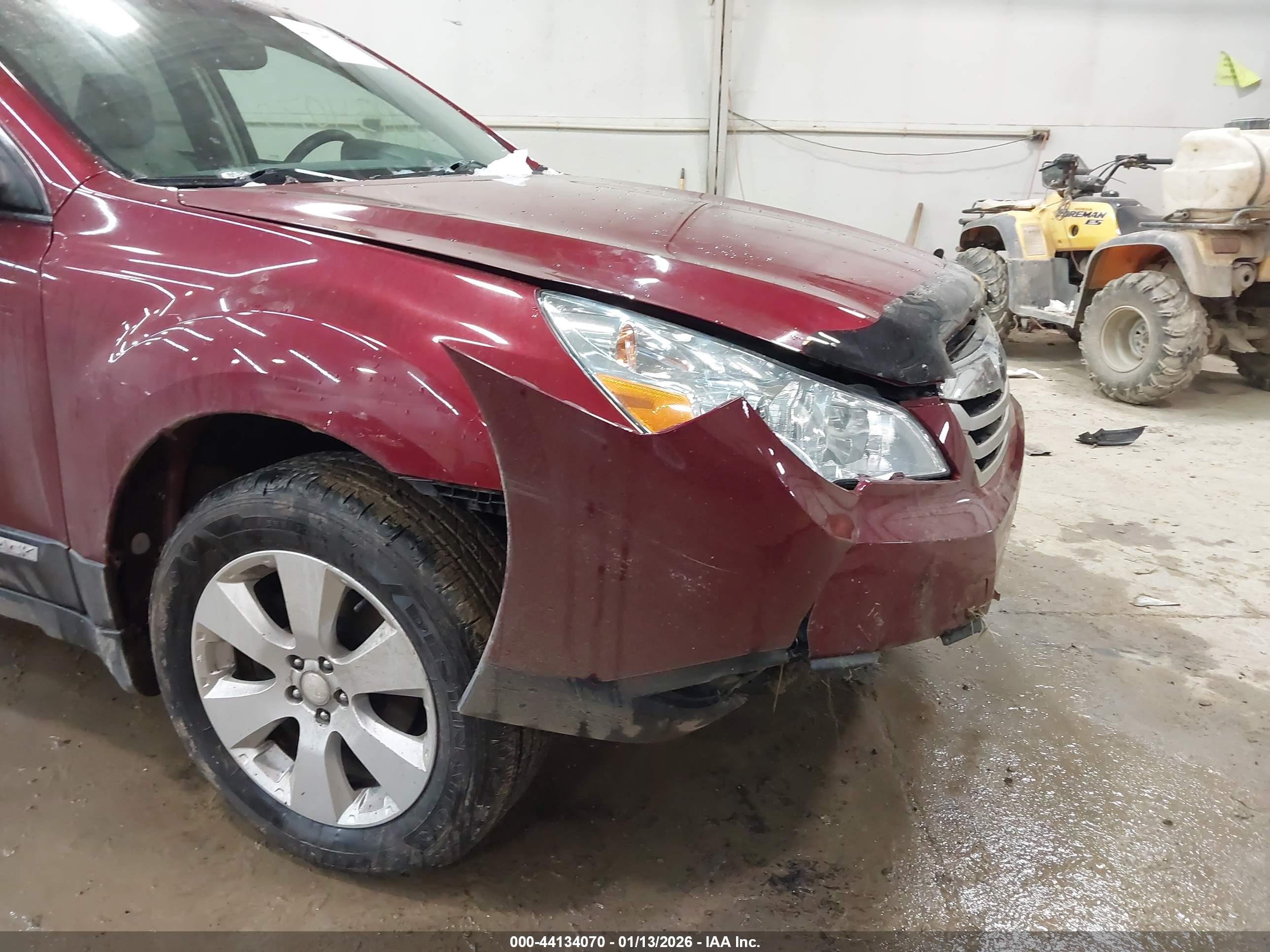 SUBARU OUTBACK image 6