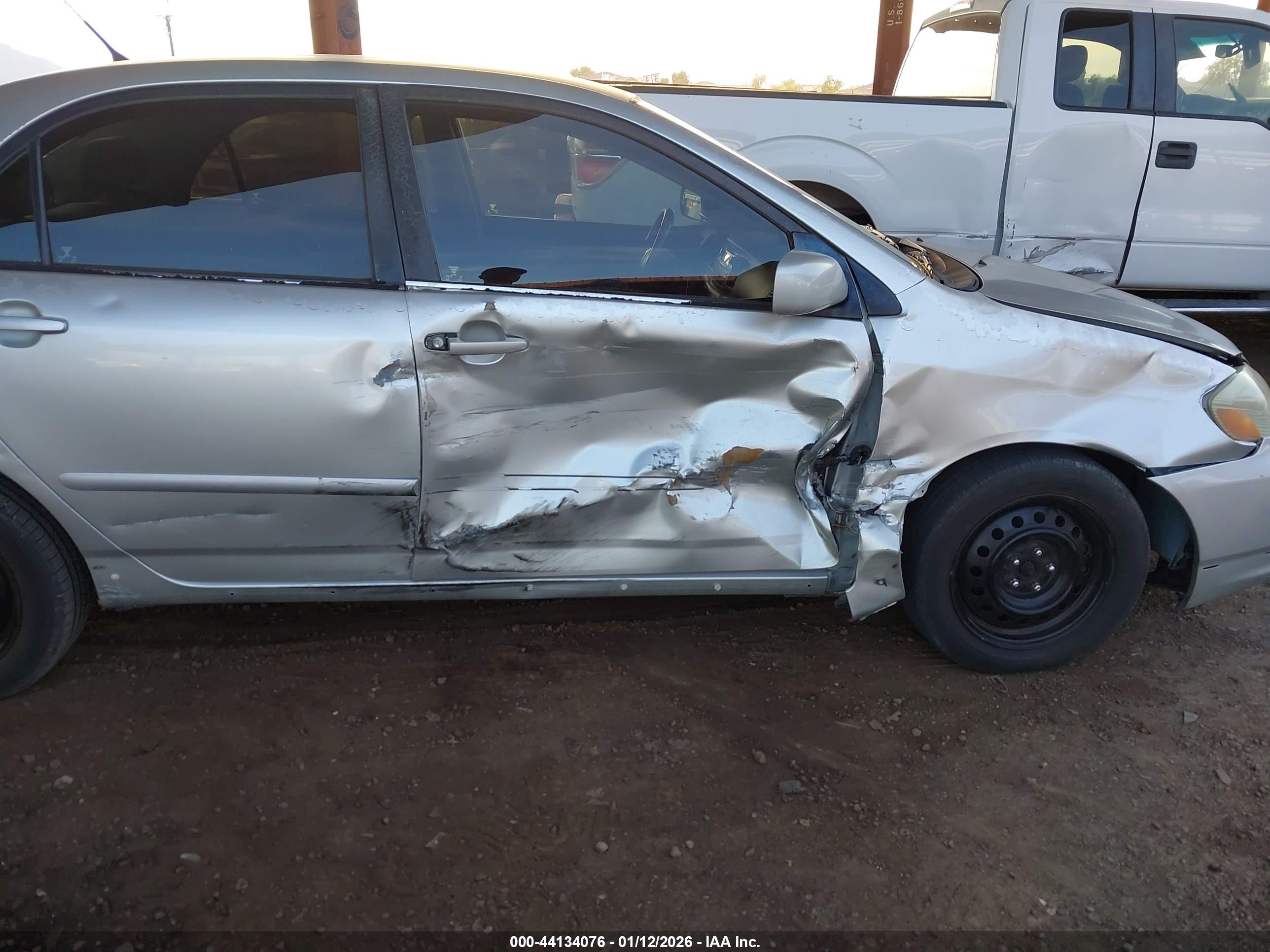 TOYOTA COROLLA image 6