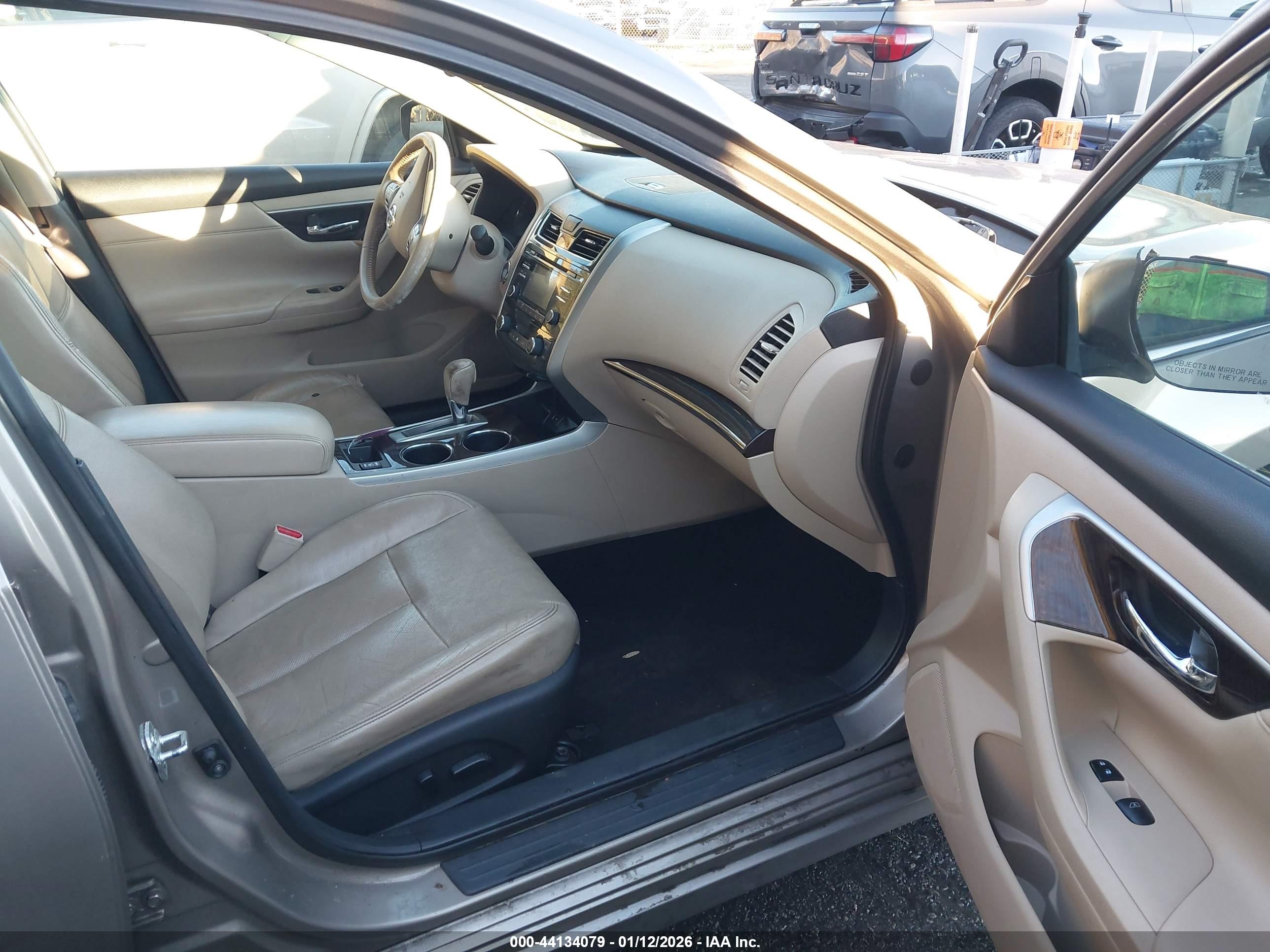 NISSAN ALTIMA image 5