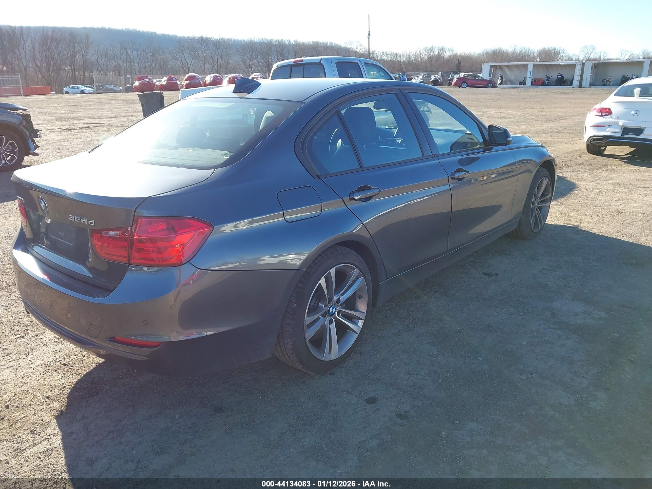 BMW 328D image 4