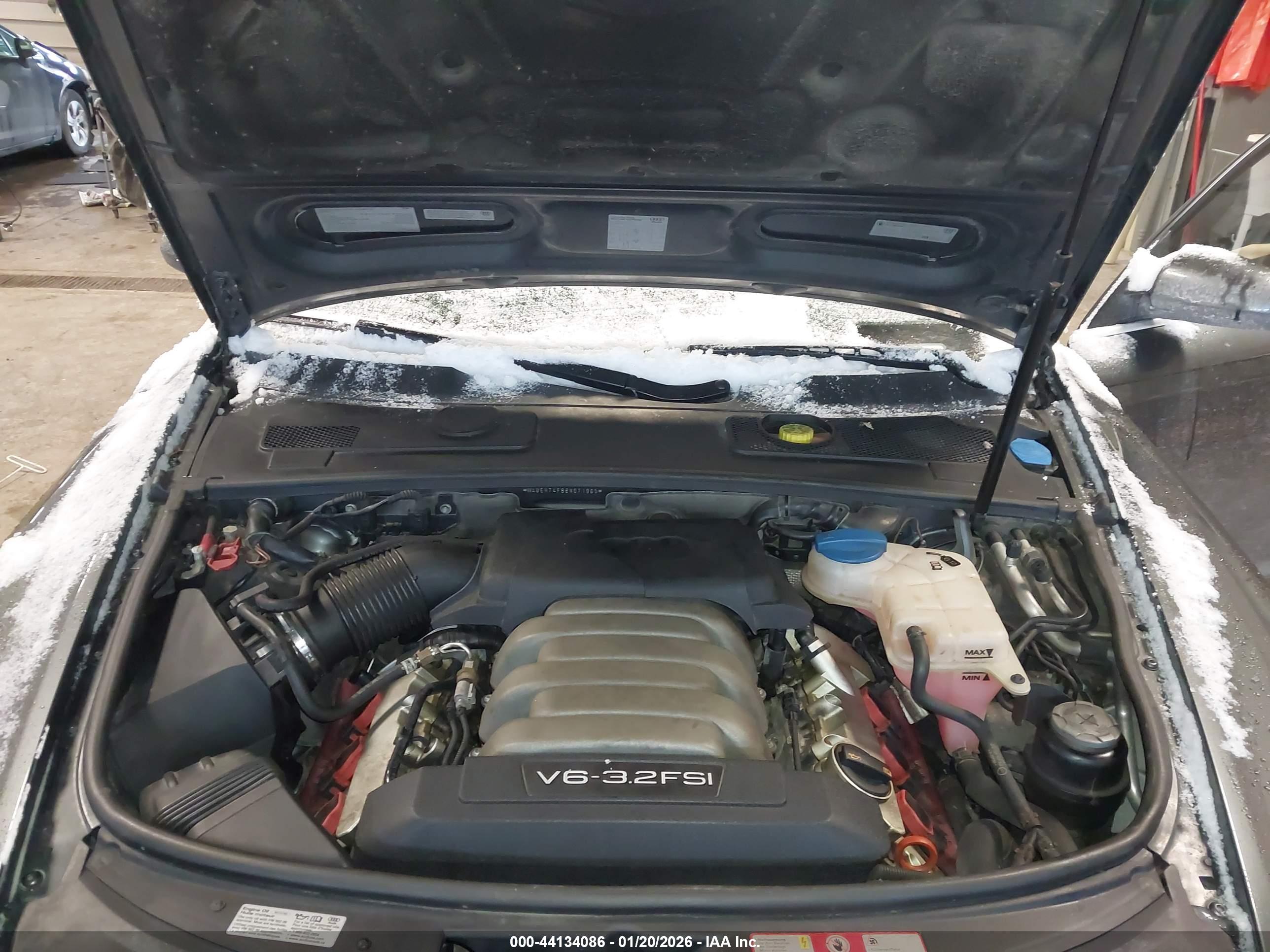 AUDI A6 image 10