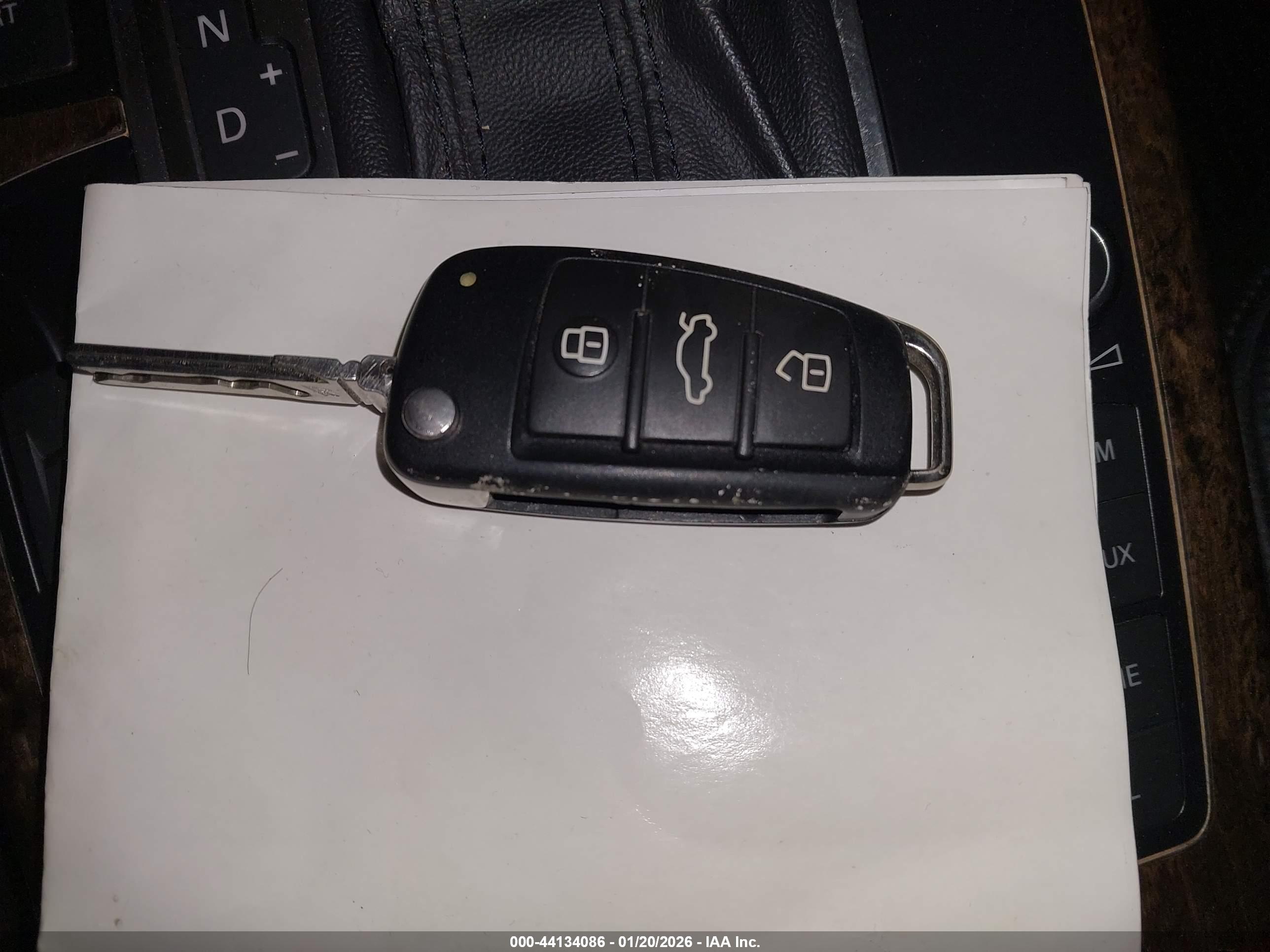AUDI A6 image 11